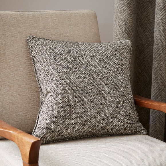 Knox Global Square Cushion