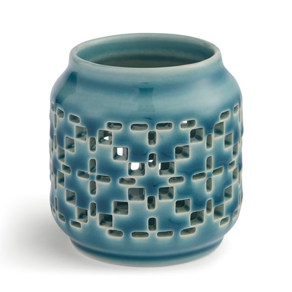 Hollowed Candle Holder 3