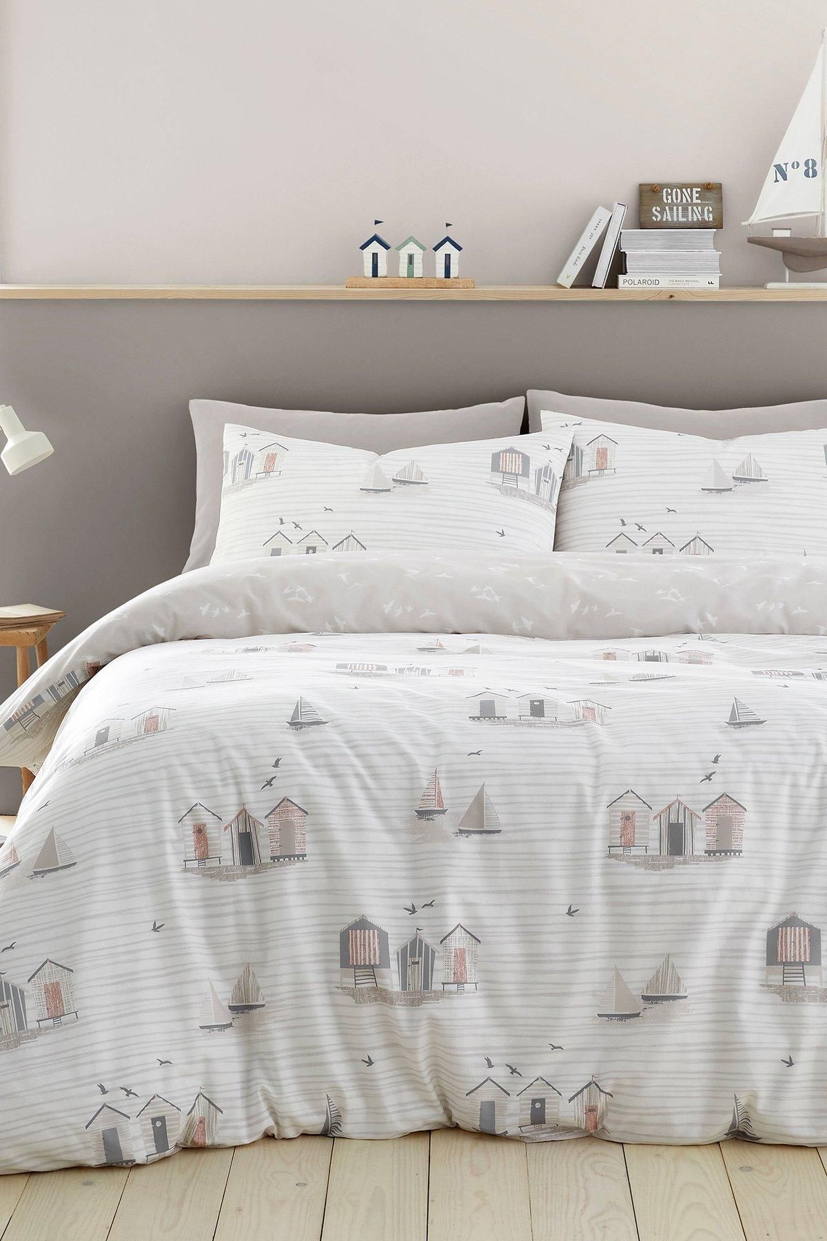 Fusion 'Beach Huts' Summer Seaside Print Duvet Cover Set in Natural