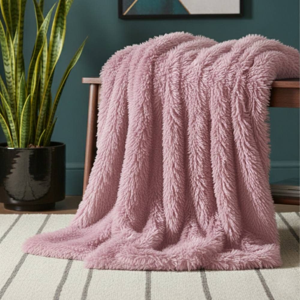 Snug City Cuddly Extra Fluffy Throw Ultra Soft Plush Blanket Sofa Bed Home Decor in Pink