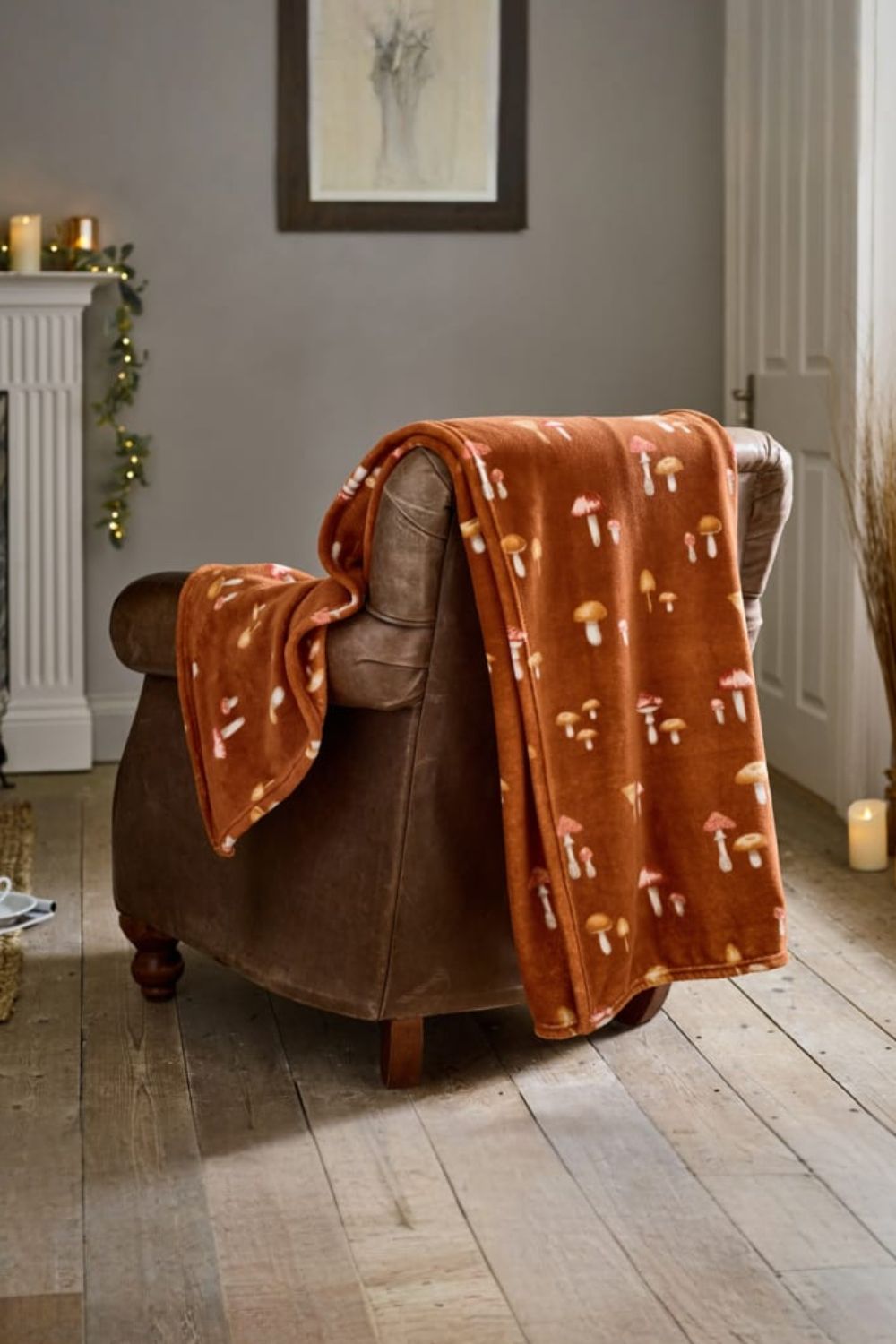 Deyongs Toadstool Scatter Throw Rust - Mushroom Print Autumn Fleece Blanket 140x180cm | 1846 in Terracotta