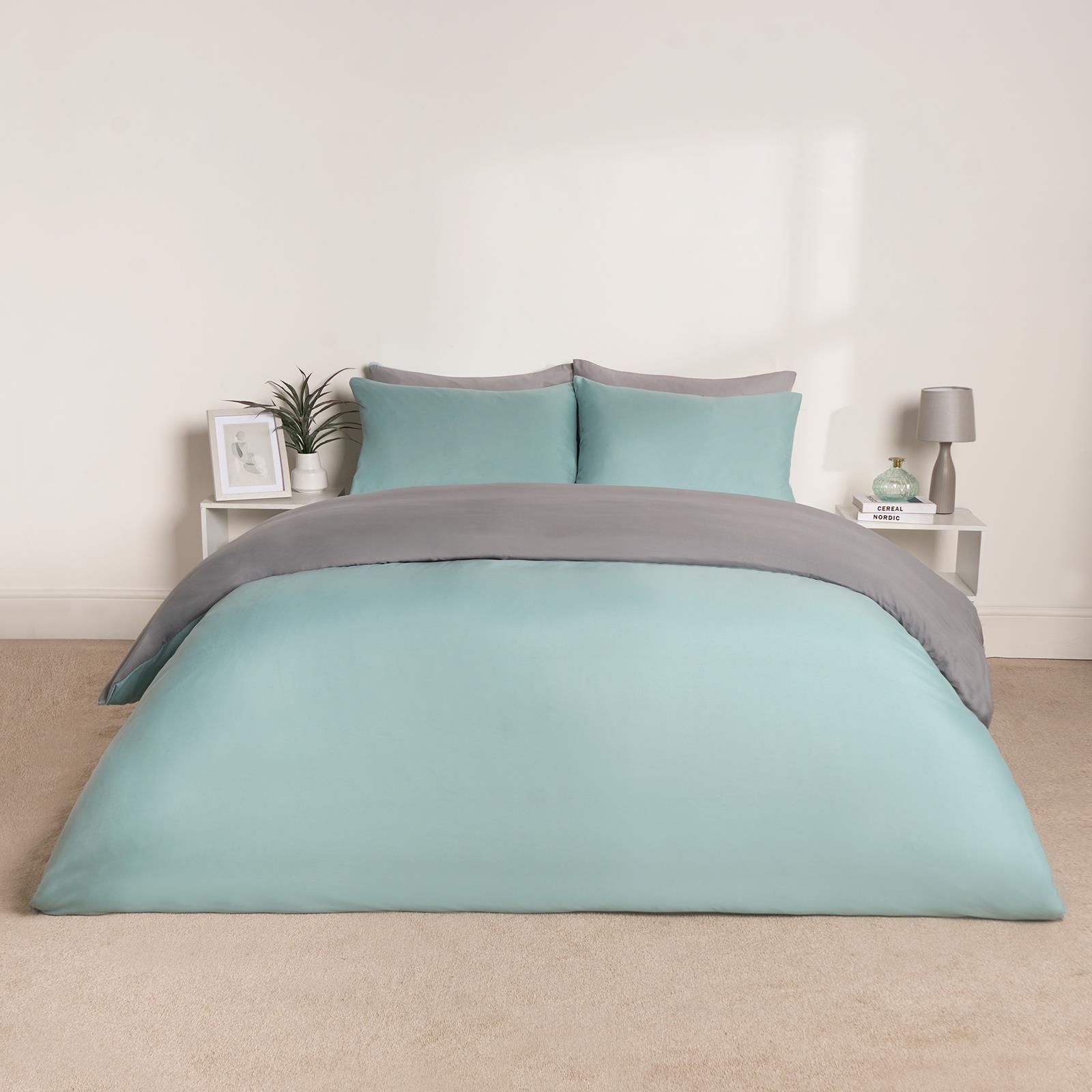 OHS Plain Reversible Duvet Cover With Pillowcase Set in Duck Egg Blue