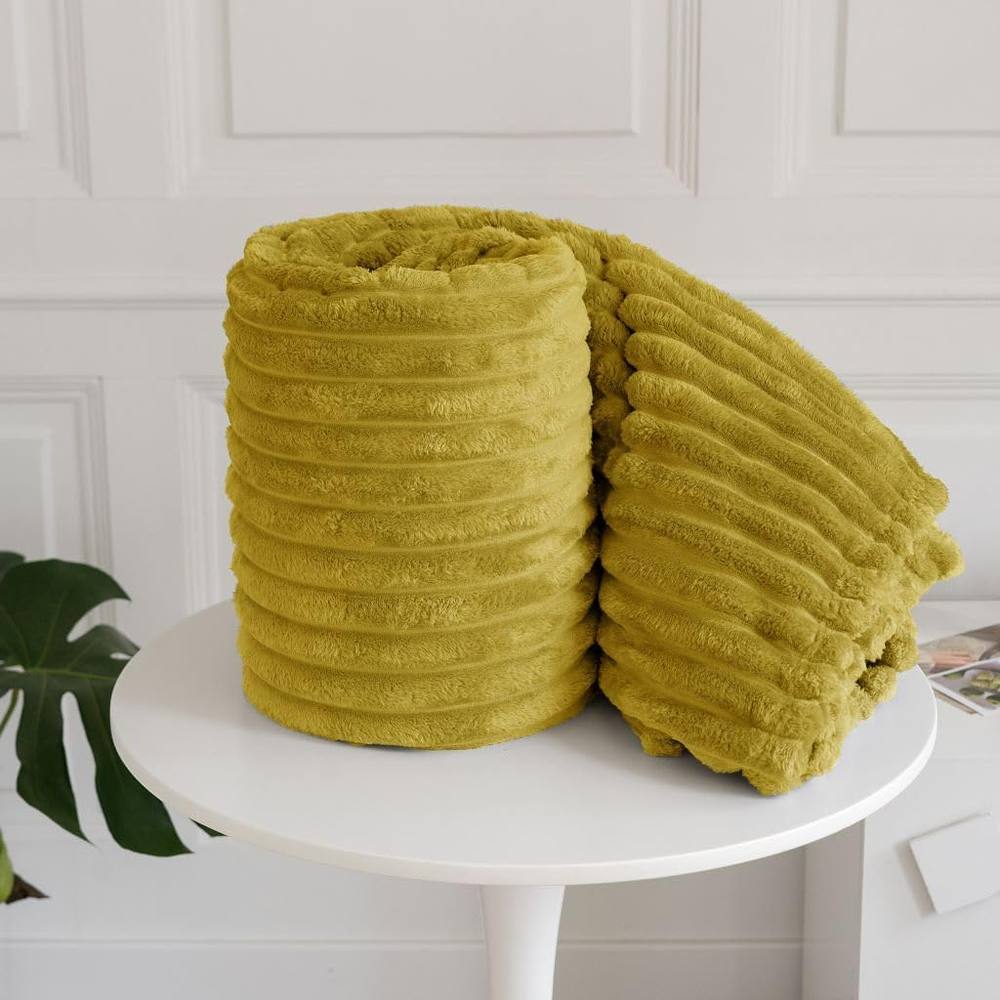 Homes-Linen Chunky Ribbed Cord Faux Fur Velvet Touch Throw Blanket 150x200cm in Yellow