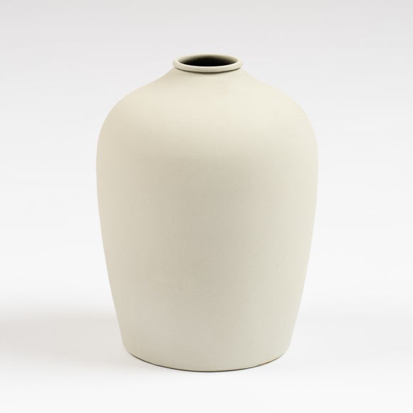 Iron Vase 3