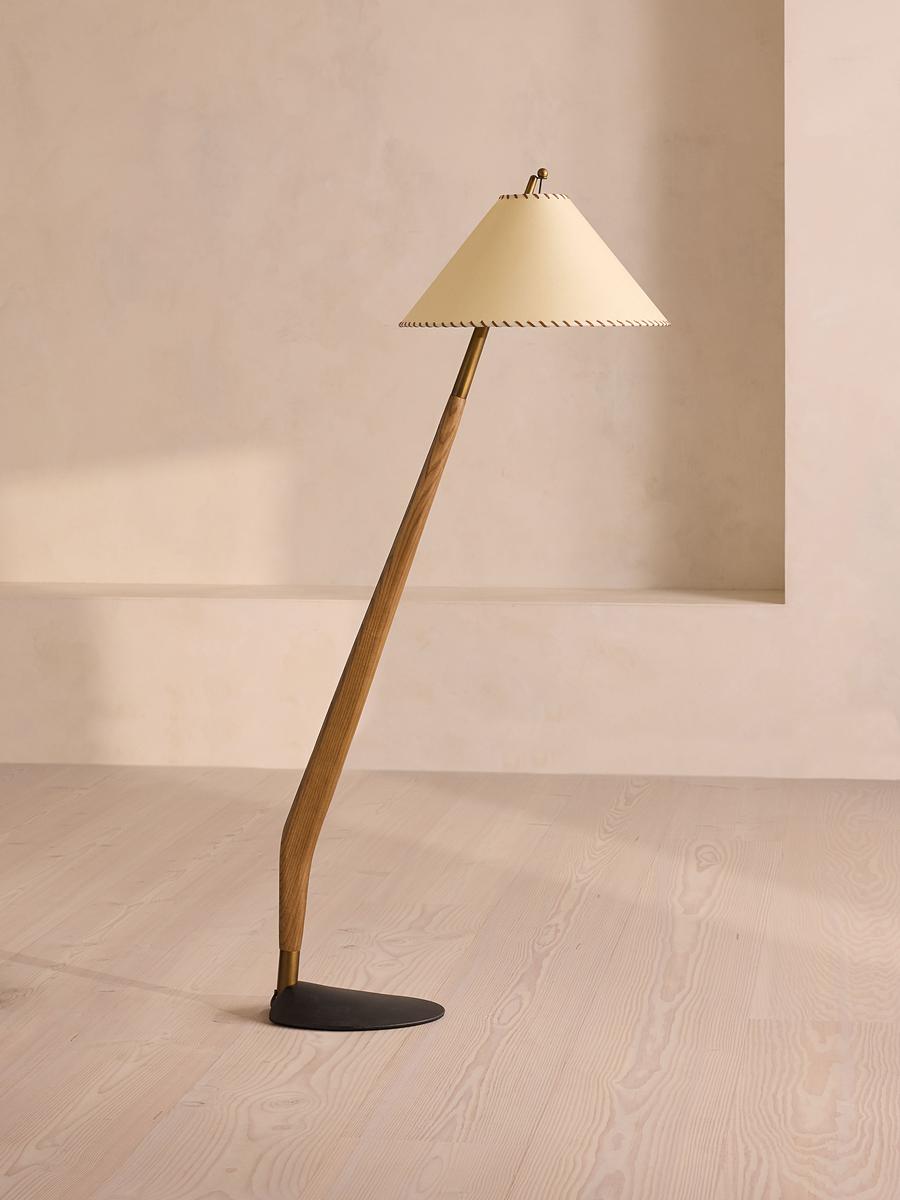 Wren Floor Lamp