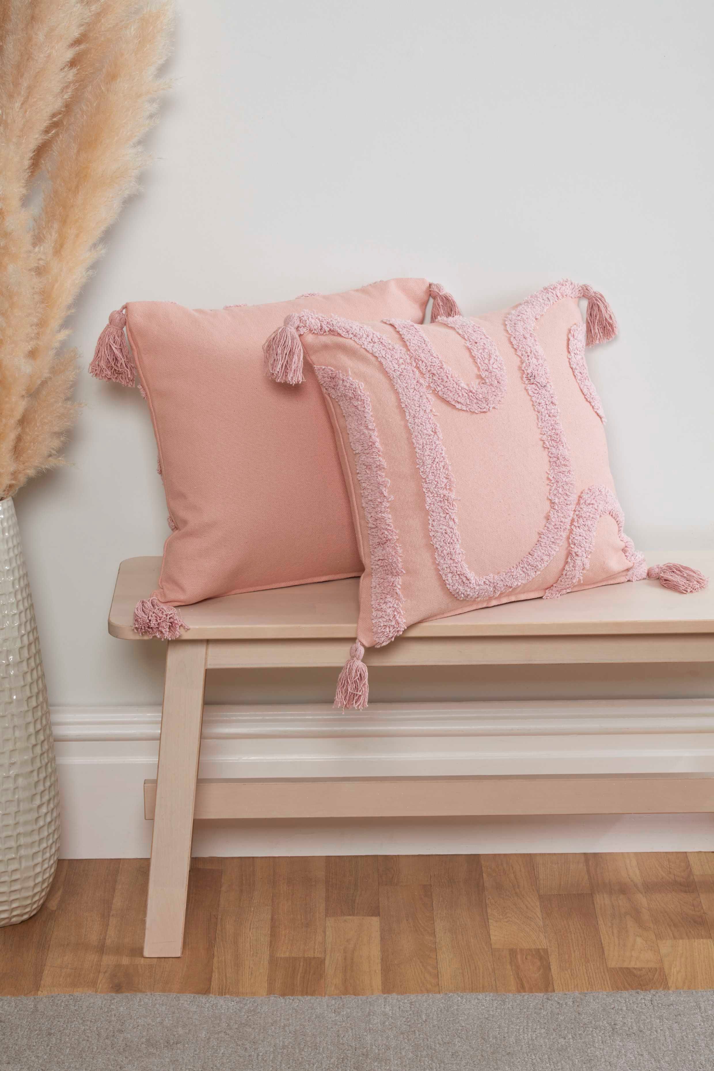 Rapport Home Cabana Tufted Cotton Cushion Cover (43x43 cm) in Dusty Pink