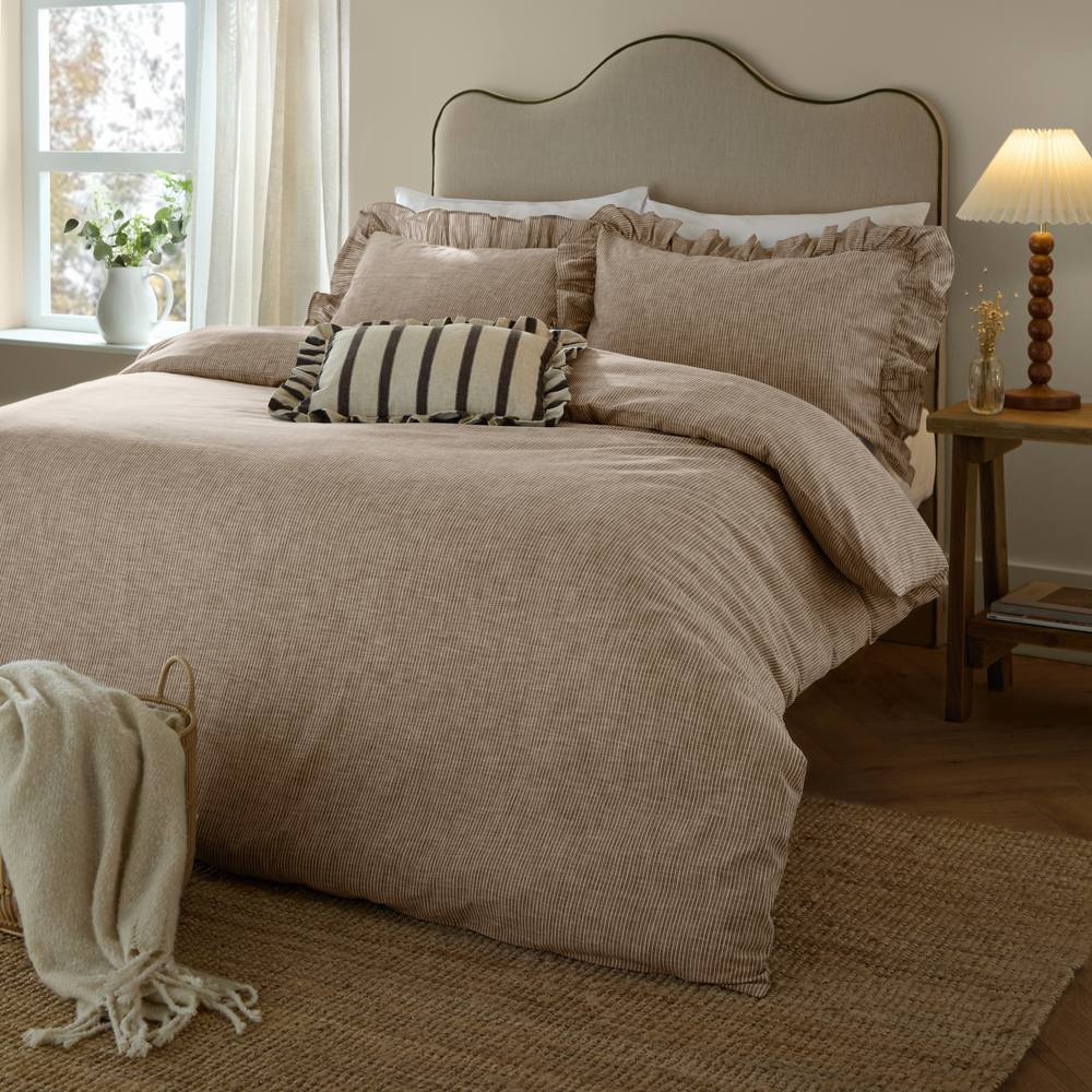 Wylder Margot 100% Cotton Duvet Cover Set in Brown