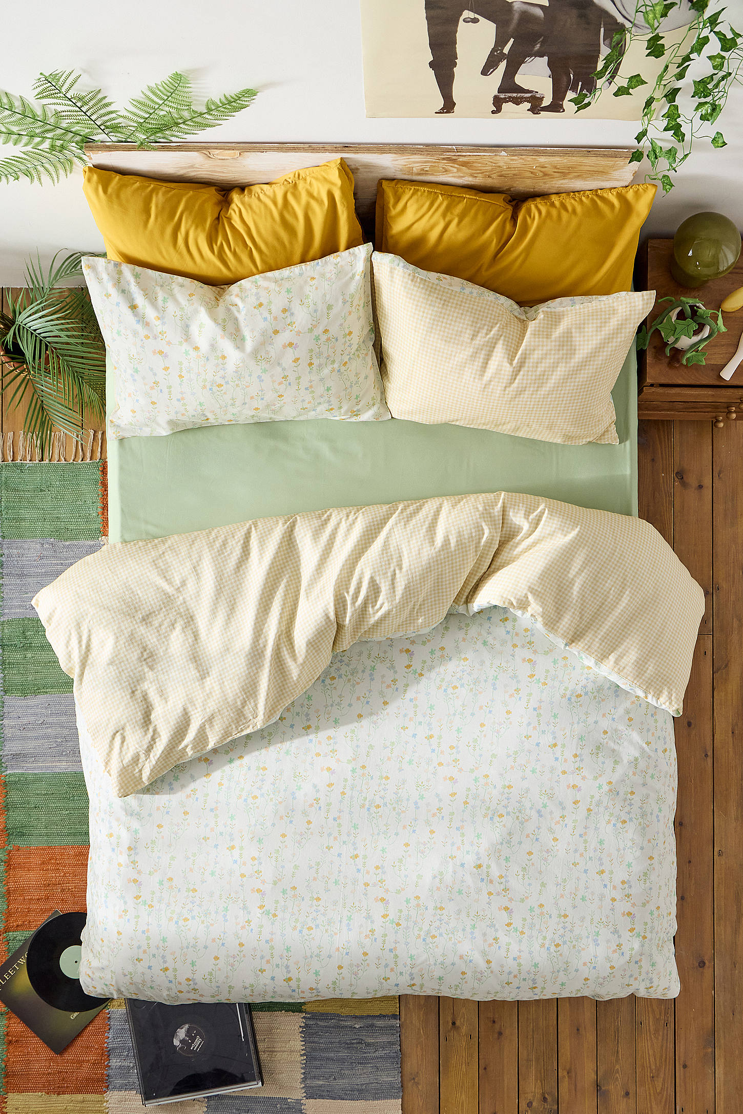 Dolly Mix Reversible Duvet Set - Yellow