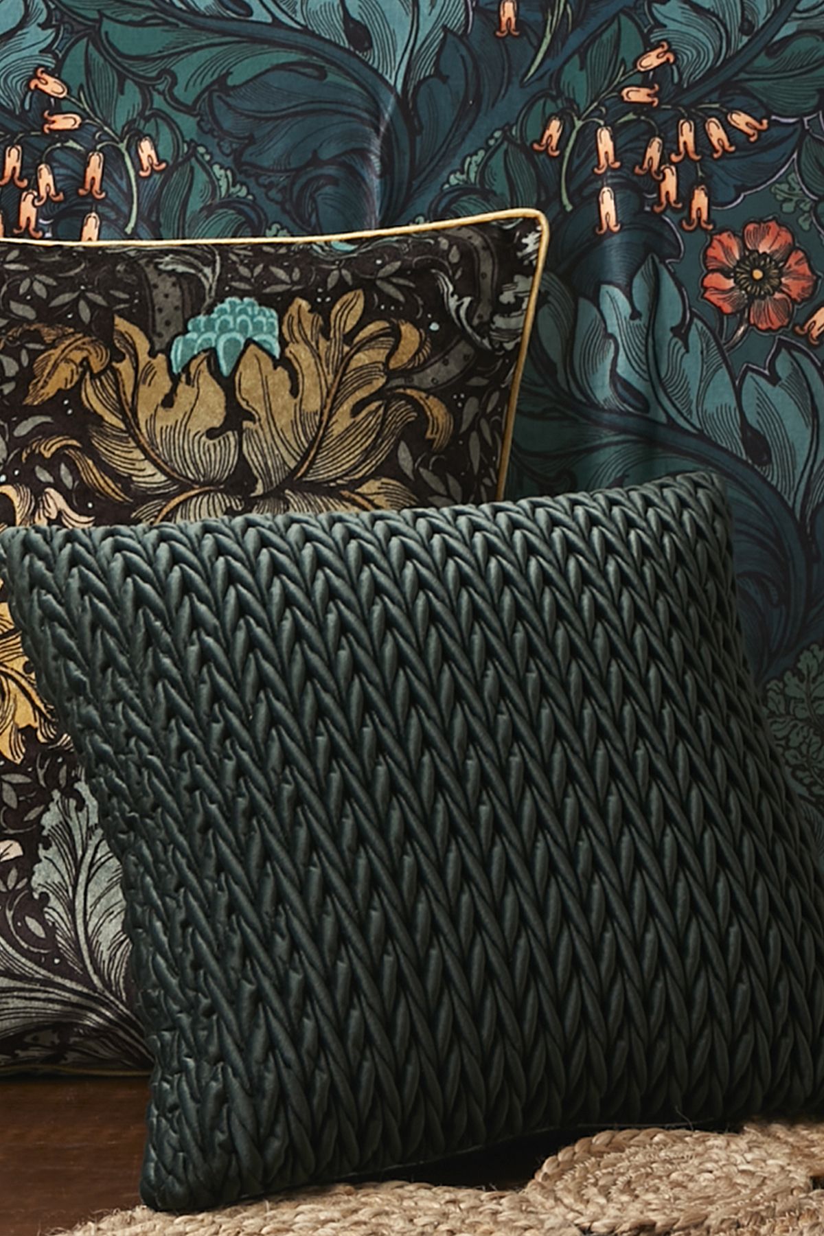 Laurence Llewelyn-Bowen 'Amory' Luxe Velvet Filled Cushion in Bottle Green