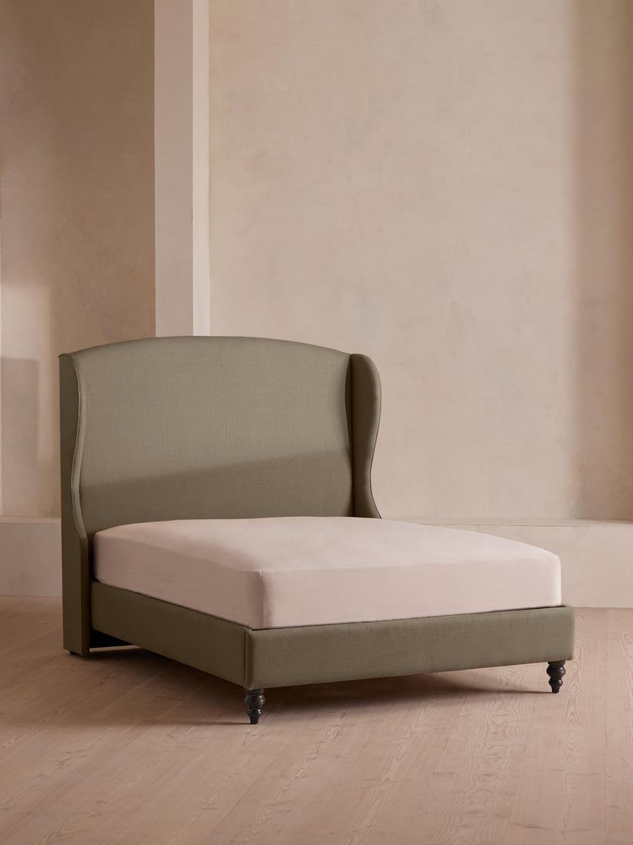 Rivas Bed, Emperor, Linen, Sage