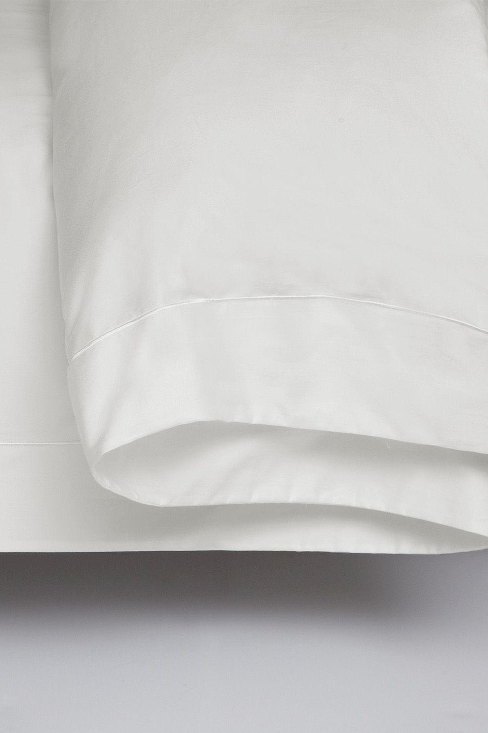 Belledorm Egyptian Cotton 400 Thread Count Oxford Duvet Cover in White