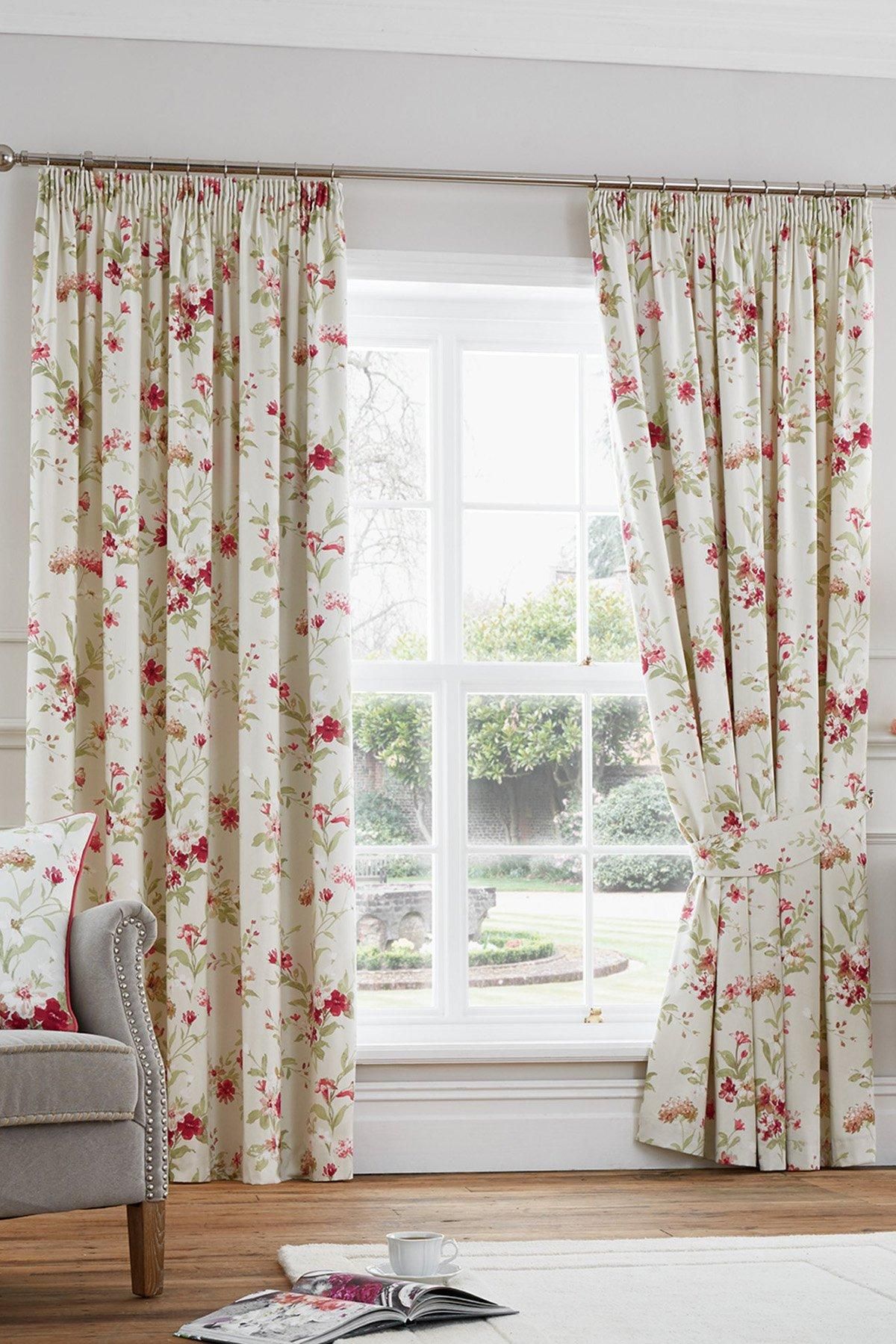 Fusion 'Jeannie' 100% Cotton Light Filtering Pair of Pencil Pleat Curtains in Red