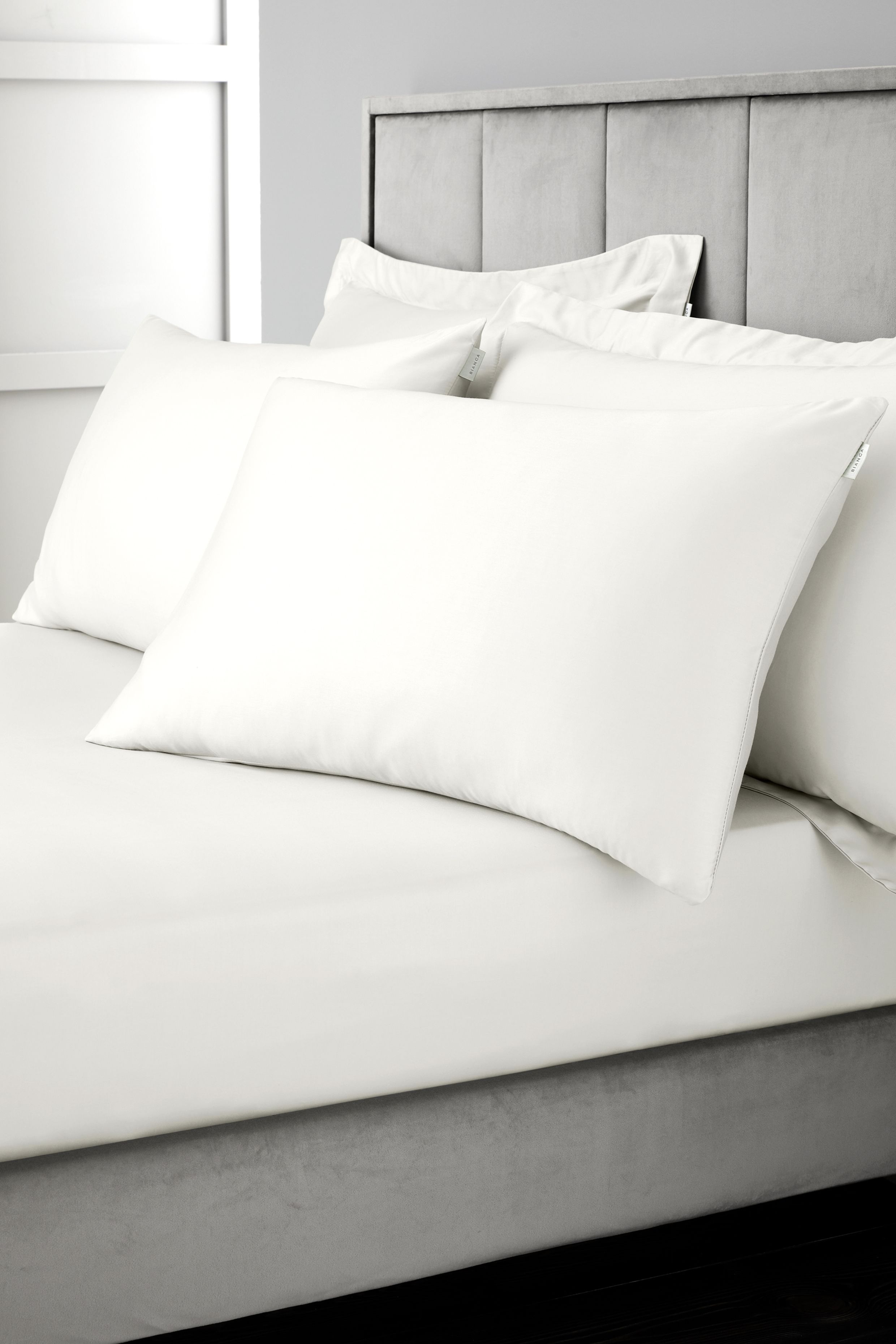 Bianca 400 Thread Count Cotton Sateen 36cm Depth Sheet in Ivory | Size: Super King Fitted