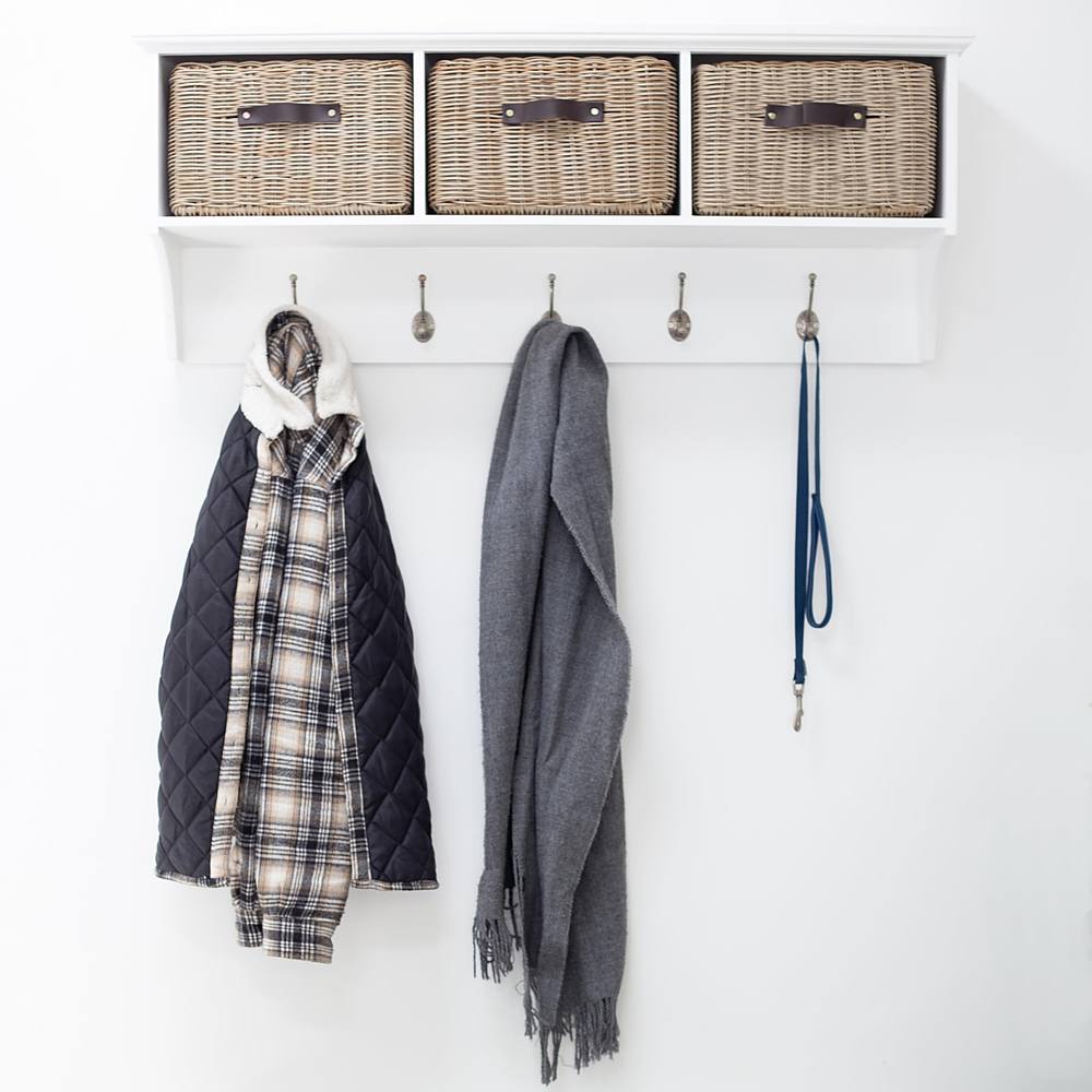 Statement Furniture Tetbury Large Coat Rack Hanging Shelf with 3 Brown Storage Baskets in White