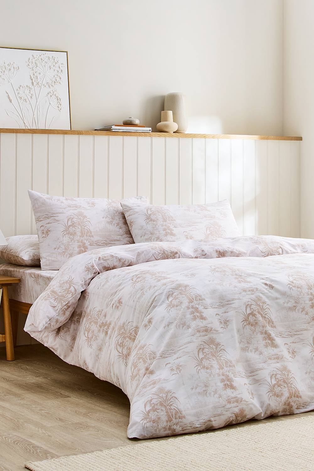 CHRISTY 'Botanical Palace' Regal Inspired Cotton Percale Duvet Cover Set in Beige