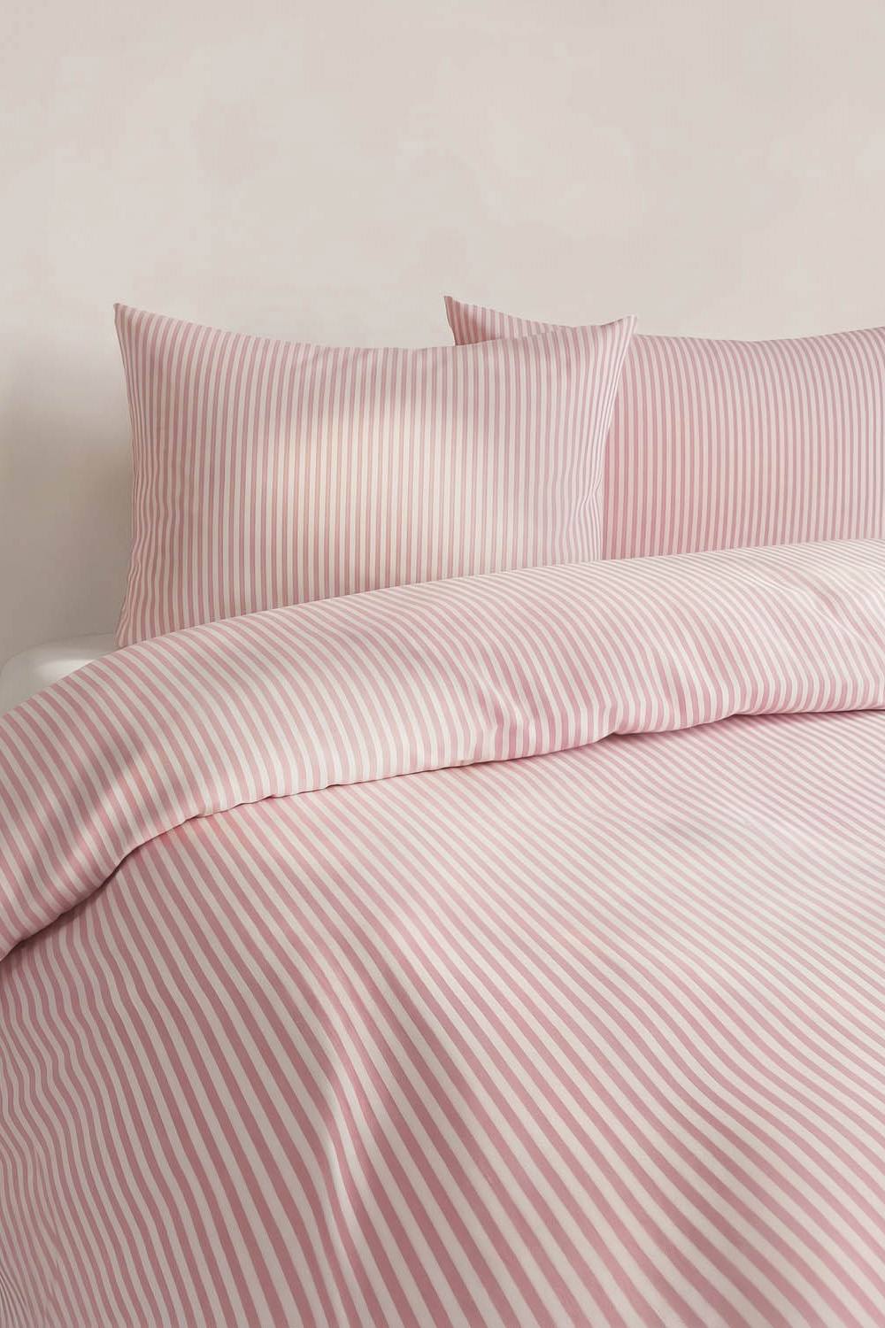 Martex Studio Edition Pinstripe Duvet Cover Set in Pink