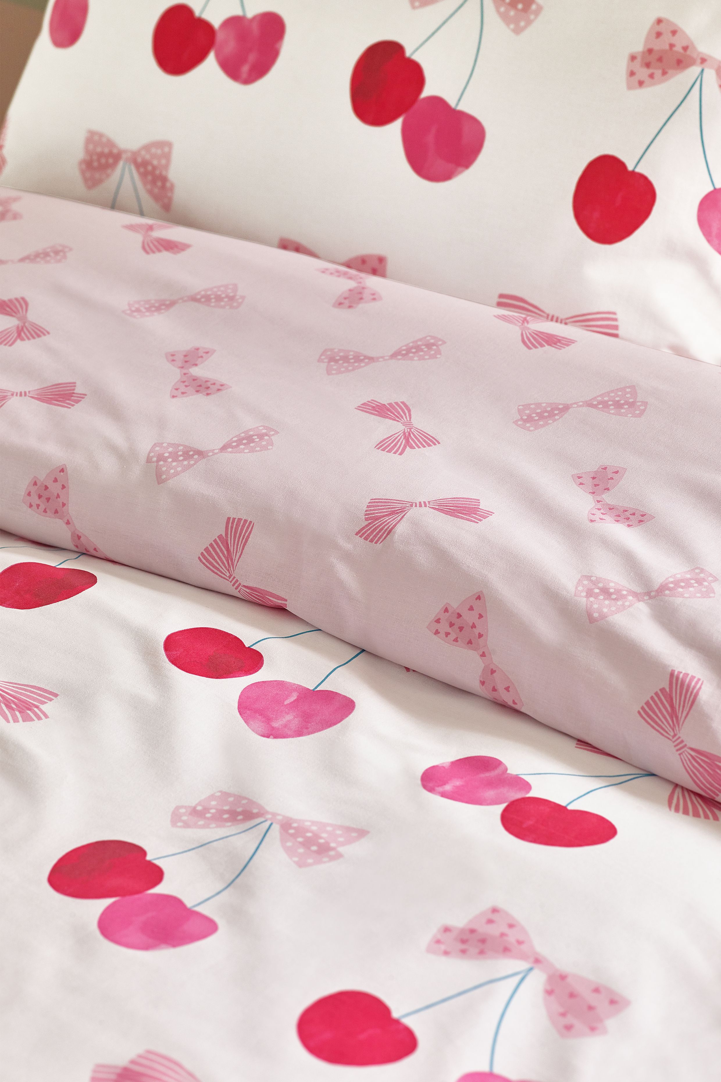 Catherine Lansfield 'Cherries & Bows' Reversible Duvet Cover Set in Pink 4