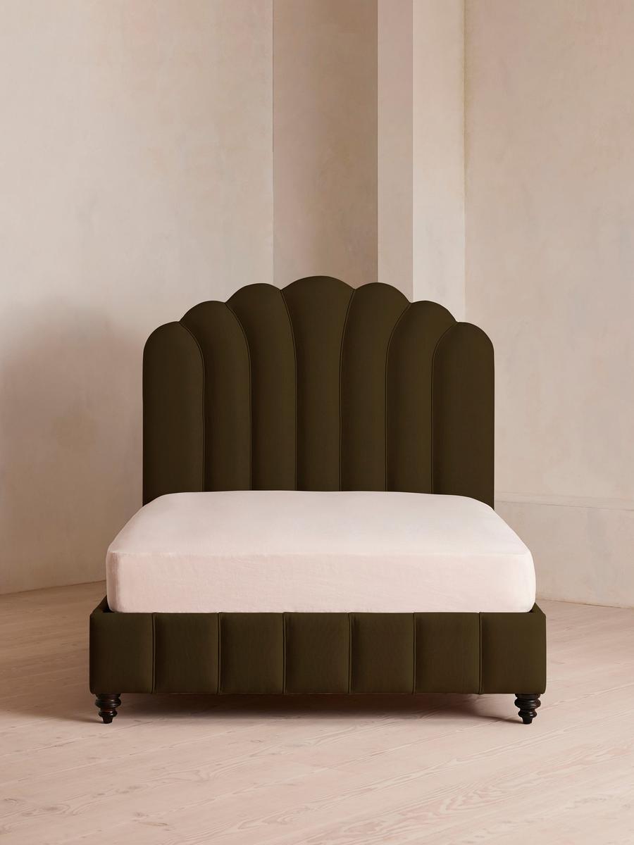 Manette Bed, Emperor, Linen, Olive