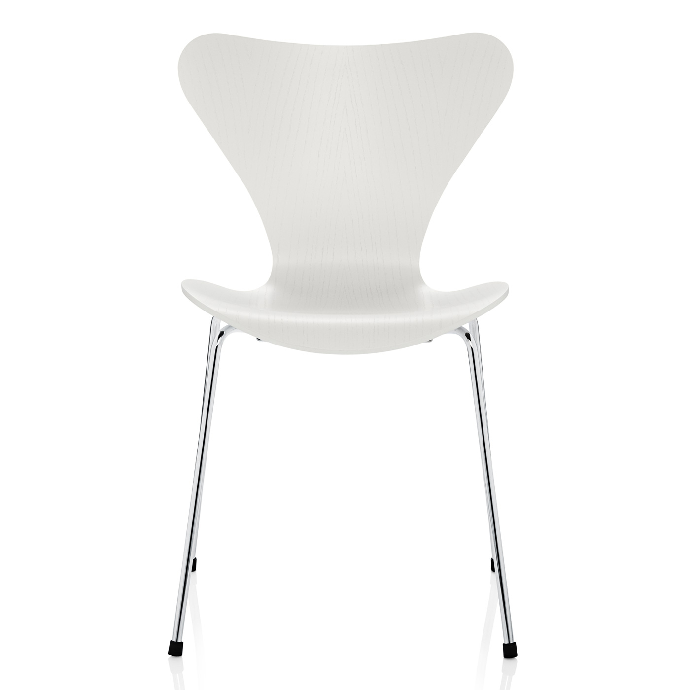 Fritz Hansen Series 7 Chair Coloured Ash White Chrome Legs