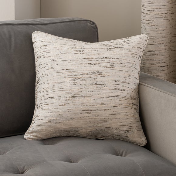Hotel Fontaine Square Cushion