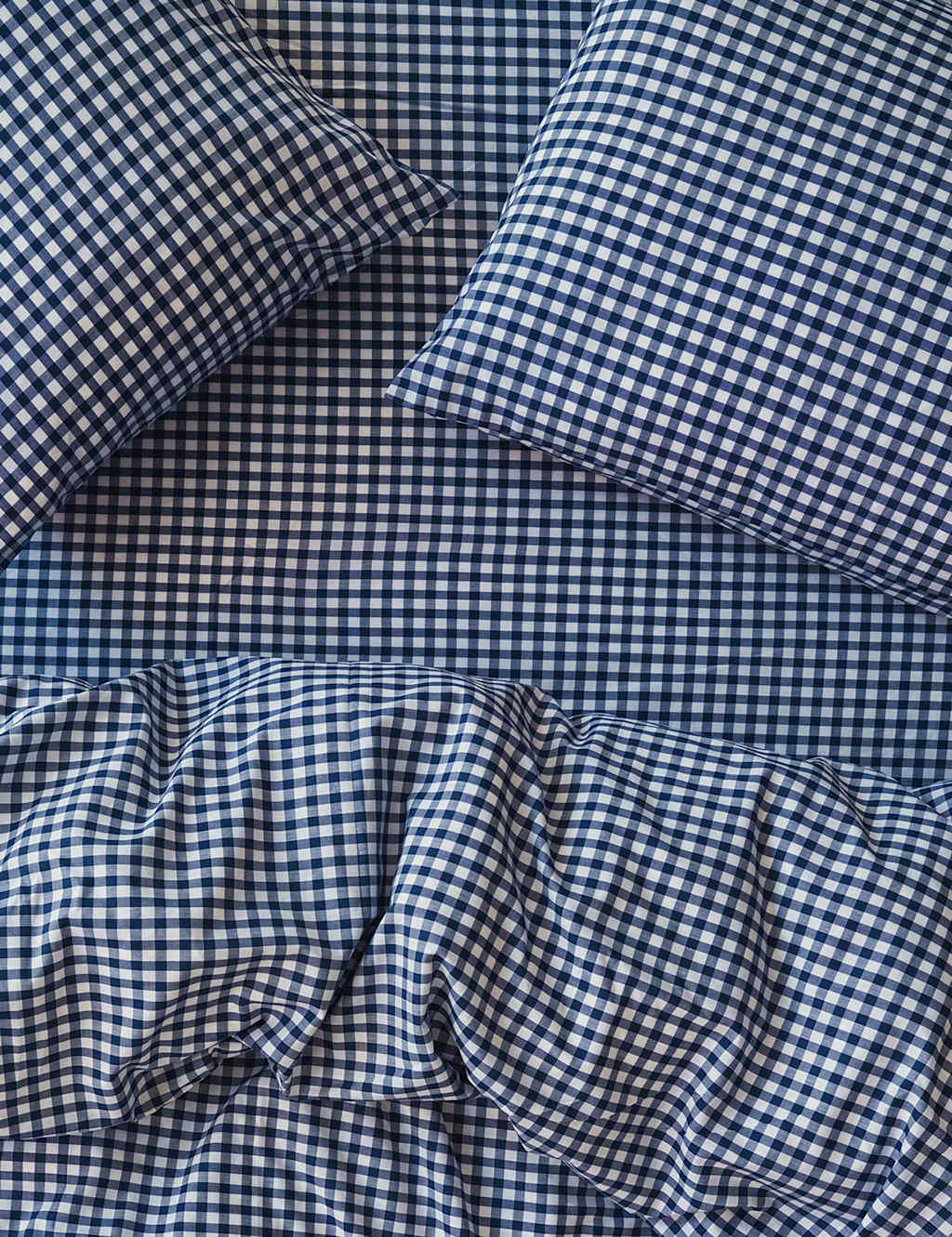 Piglet In Bed 2 Pack Pure Cotton Gingham Pillowcases Blue Mix