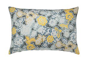 38x55cm Scatter Cushion in Horizon Country Rose - sofa.com