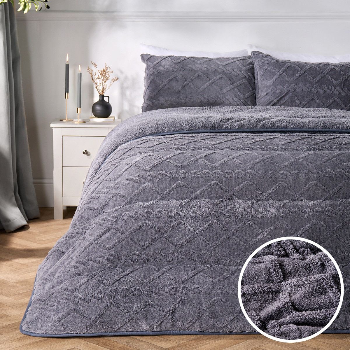 OHS Cable Knit Teddy Fleece 10.5 Tog Coverless Duvet with Pillowcases in Dark Grey