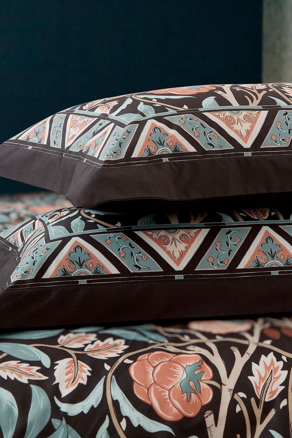 Morris & Co 'Olive & Rose' Cotton Duvet Cover Set in Indigo 5