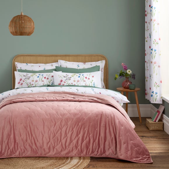 Pippa Quilted Bedspread