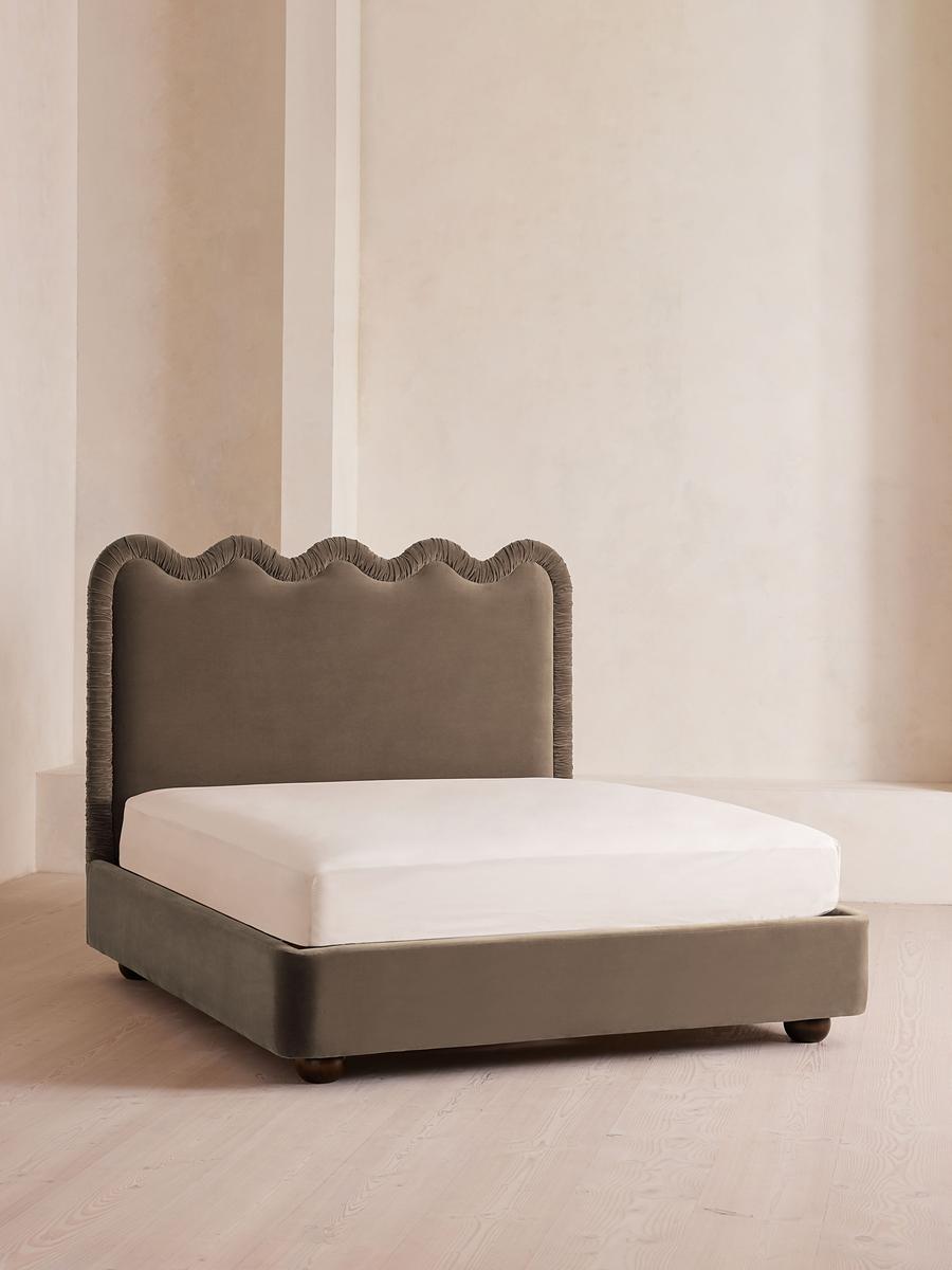 Tristan Bed, Super King, Velvet, Taupe