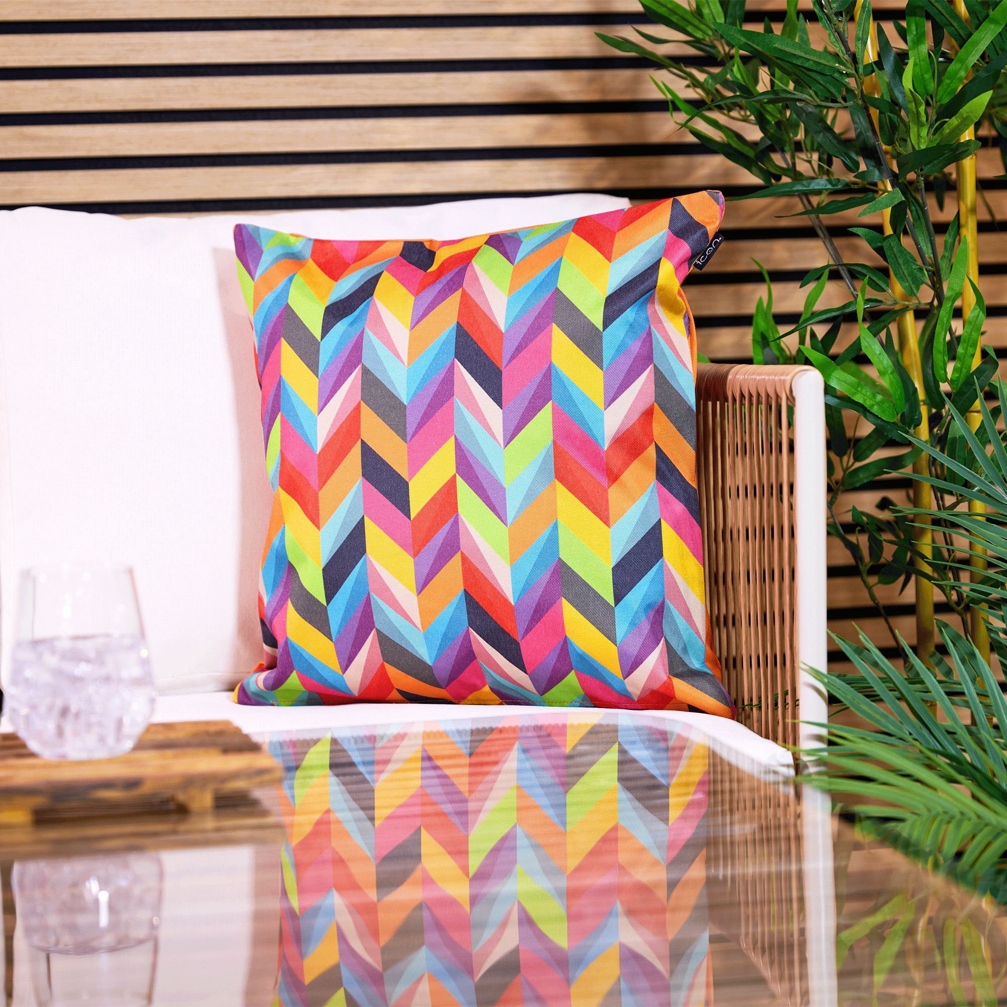 icon Cushion 43x43cm Circluar Geo, Aqua Back in Orange
