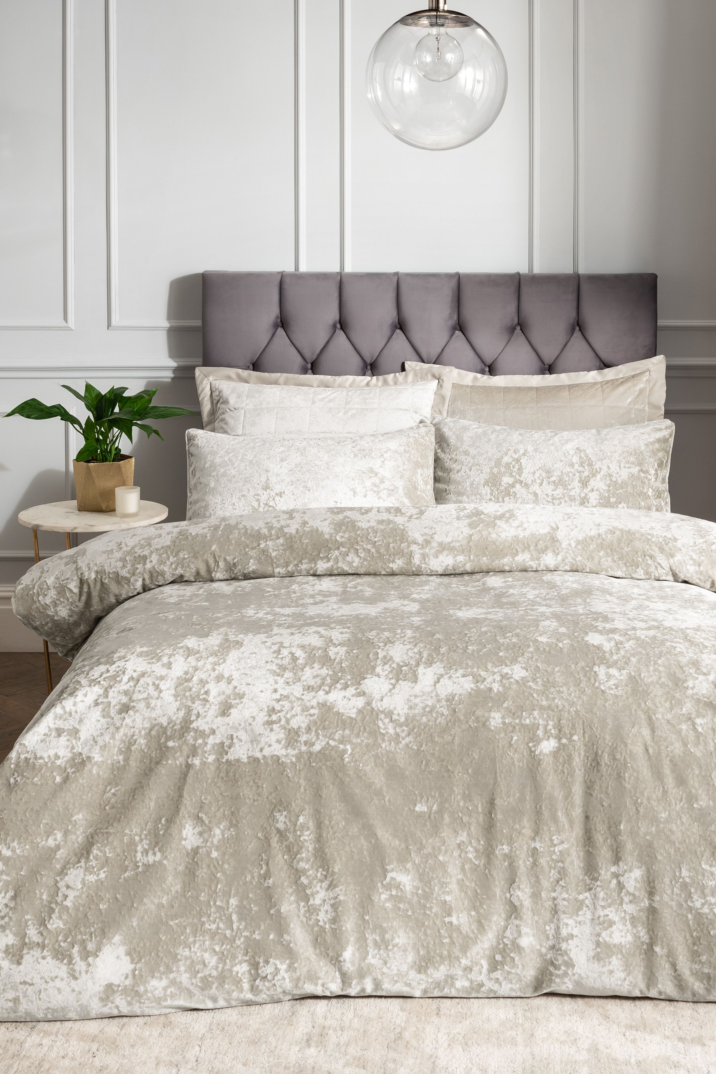 Catherine Lansfield 'Crushed Velvet' Duvet Set in Natural
