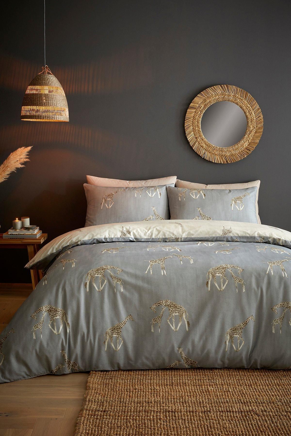 Fusion 'Milo Giraffe' Easy Care Reversible Duvet Cover Set in Grey