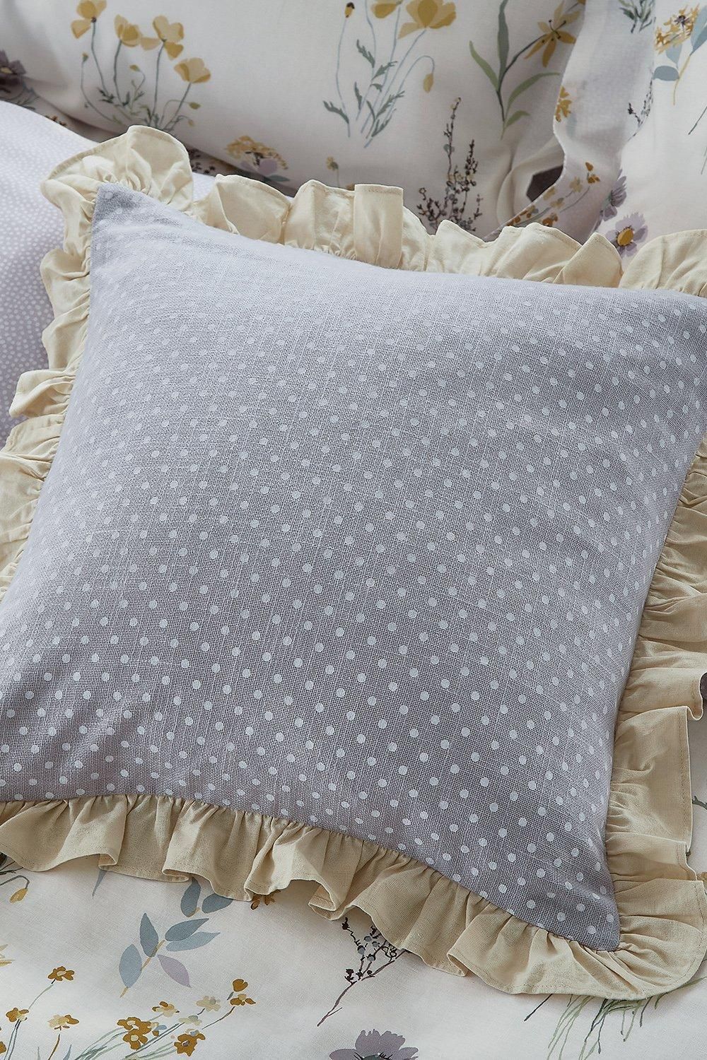 Helena Springfield 'Ness' Cotton Cushion in Lilac 2