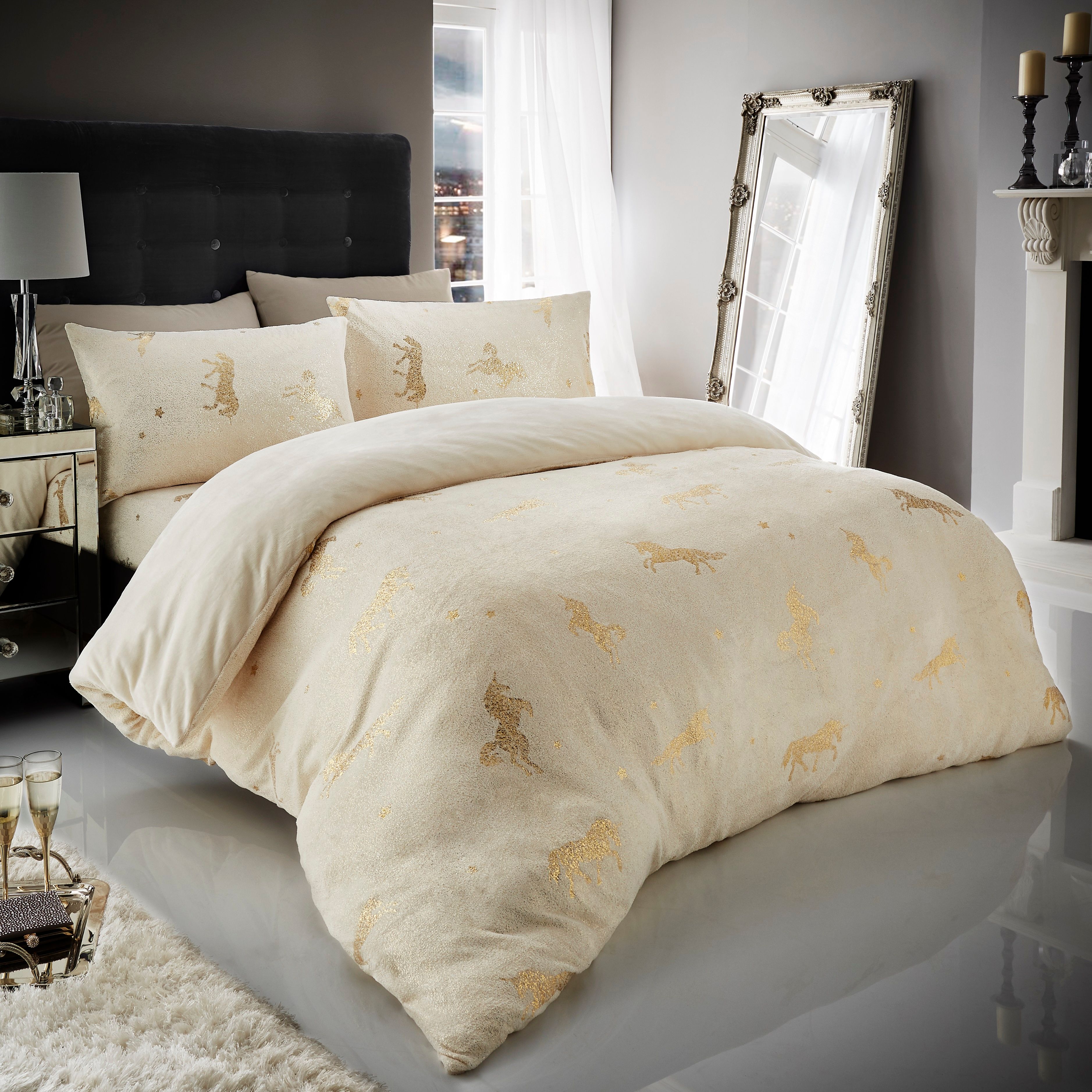 Smart Living Teddy Unicorn Star Foil Duvet Cover & Pillowcase Set in Cream