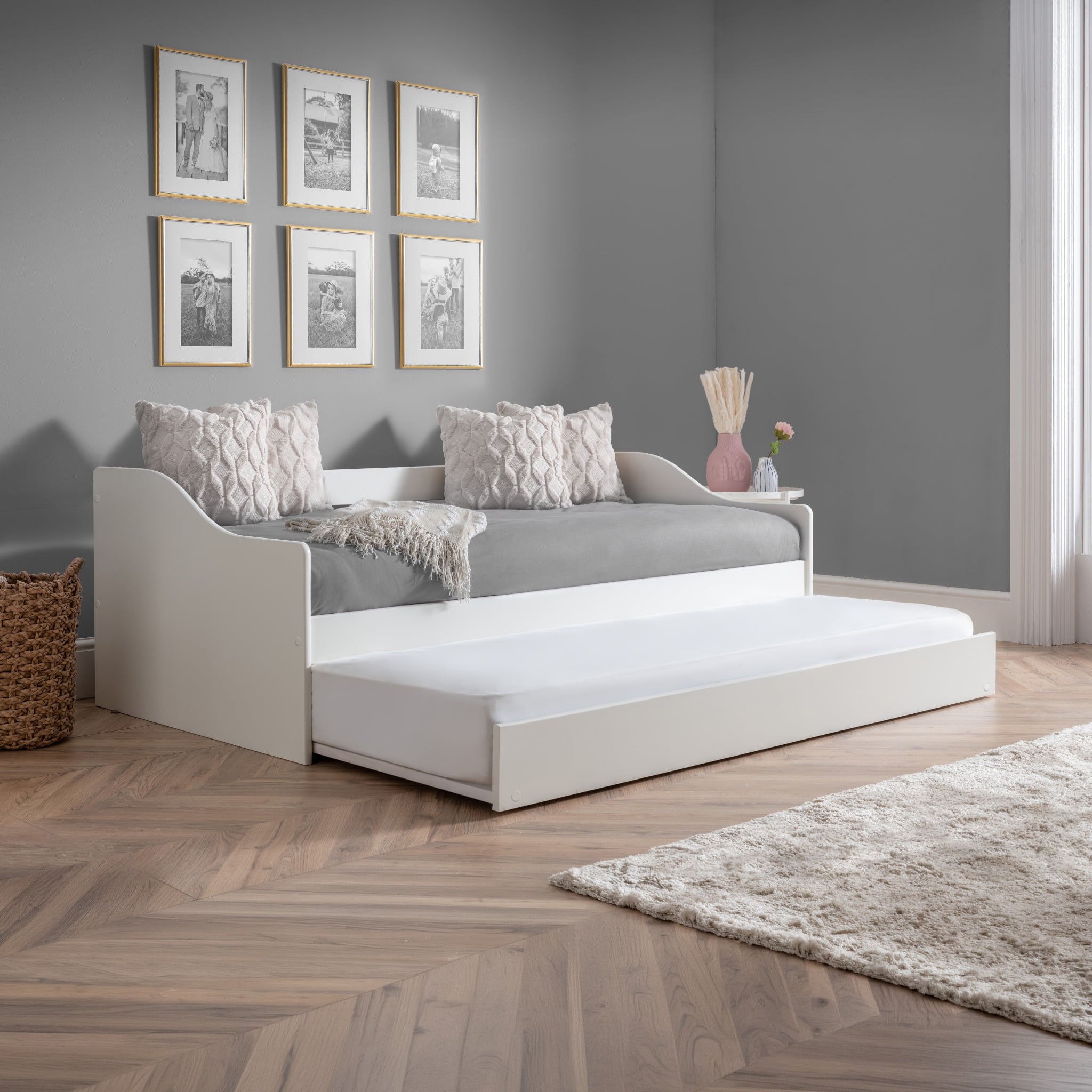 Elba - Single - Day Bed - Guest Bed Trundle - White - Wooden - 3ft - Happy Beds