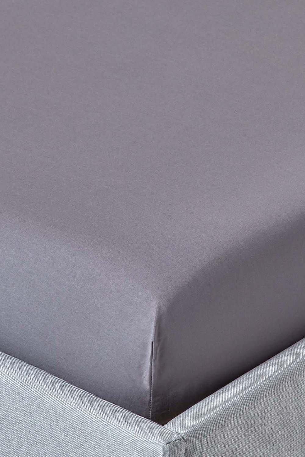 Homescapes Egyptian Cotton Deep Fitted Sheet 18 inch 200 Thread Count in Dark Grey