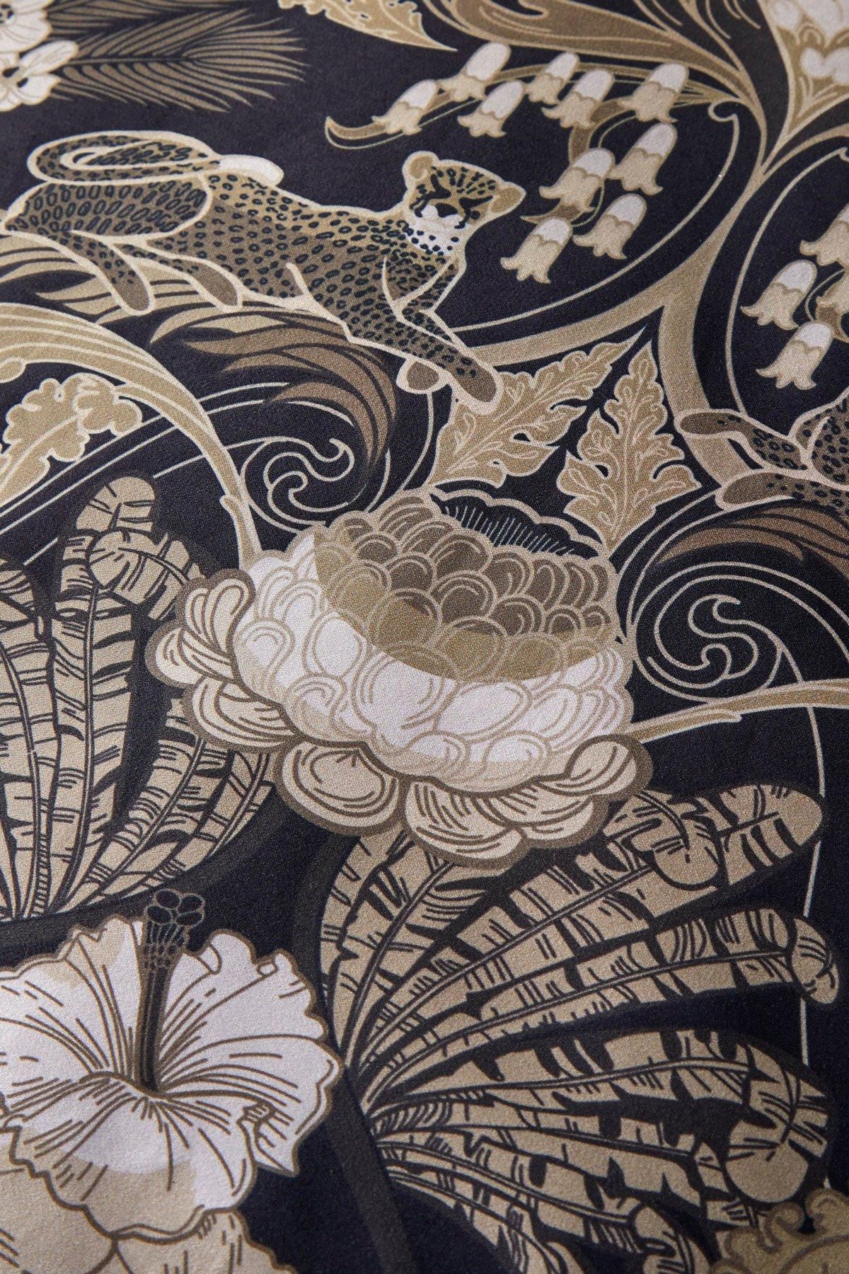 Laurence Llewelyn-Bowen 'Suburban Jungle' 100% Cotton Rich Duvet Cover Set in Black 3