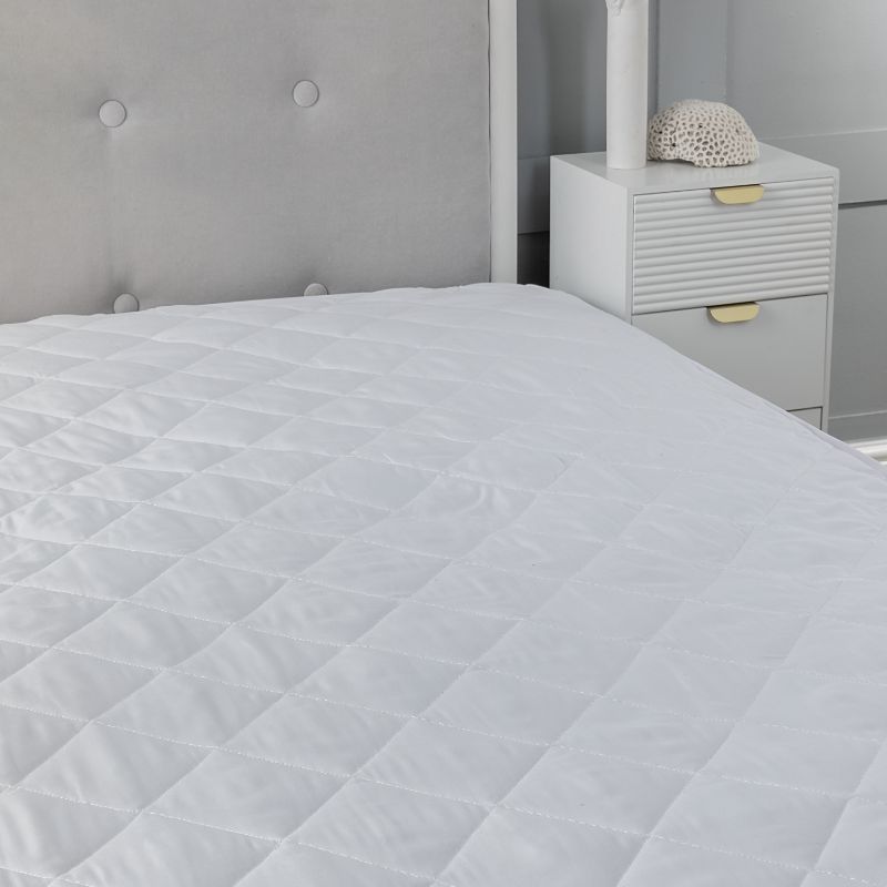Snug City 12Inch Deep Waterproof Quilted Mattress Protector Microfibre Soft Touch Fitted Sheet in White