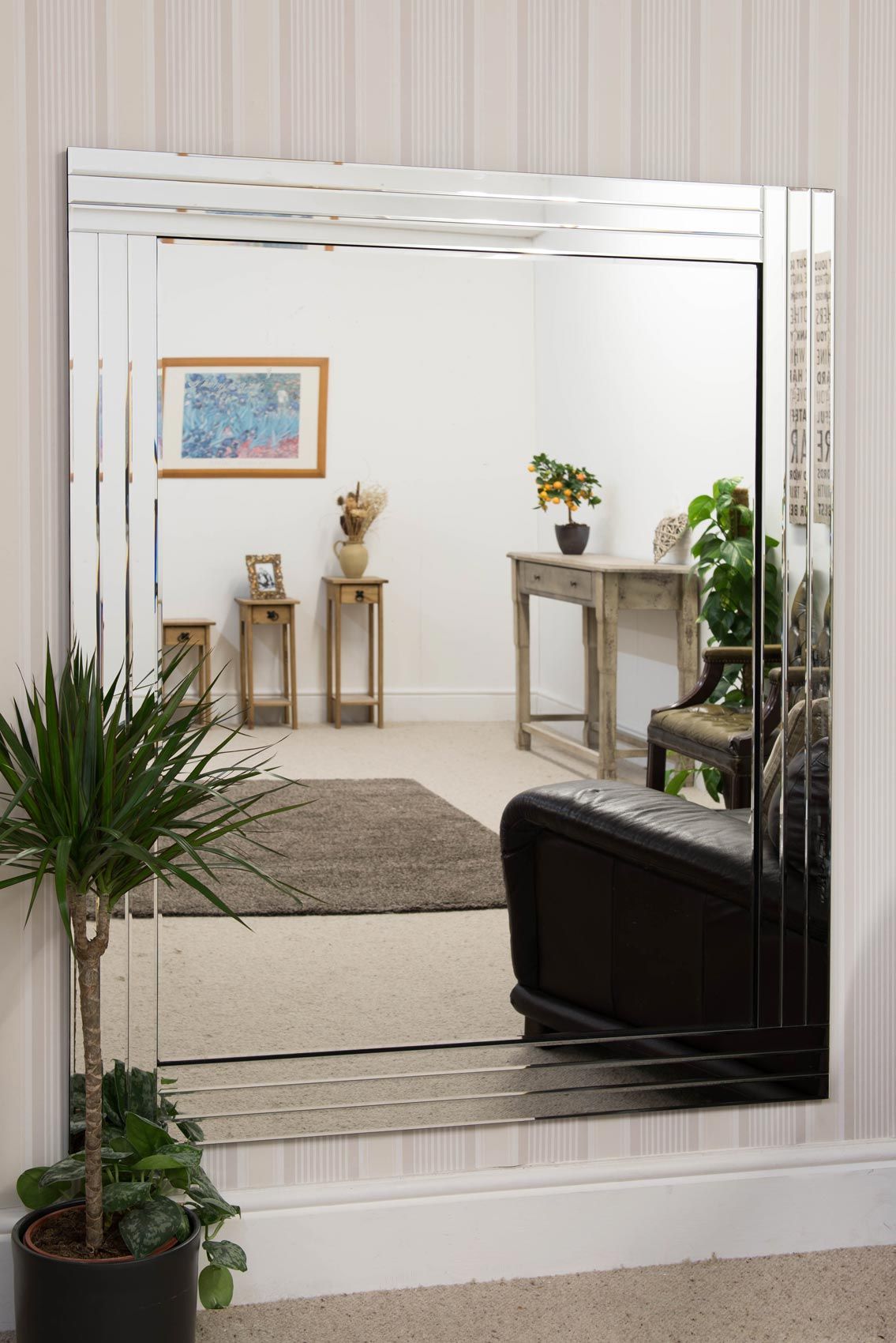 MirrorOutlet Oakley All Glass Triple Edge Bevelled Large Wall Mirror 144 x 116 CM in Silver