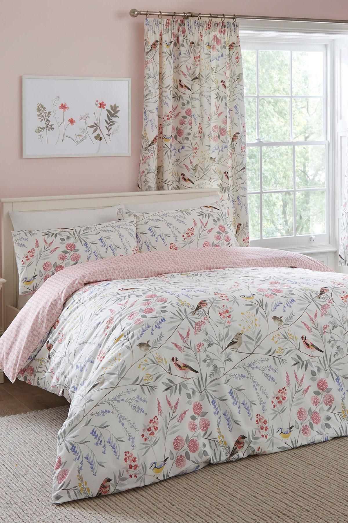 Dreams & Drapes 'Caraway' Reversible Duvet Cover Set in Pink