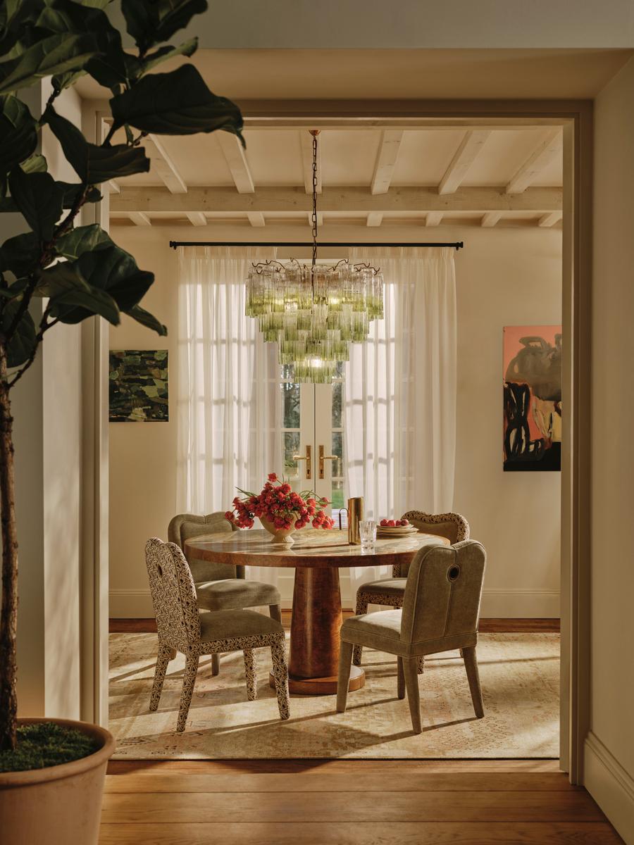Fiore Dining Table, Brazilian Quartzite