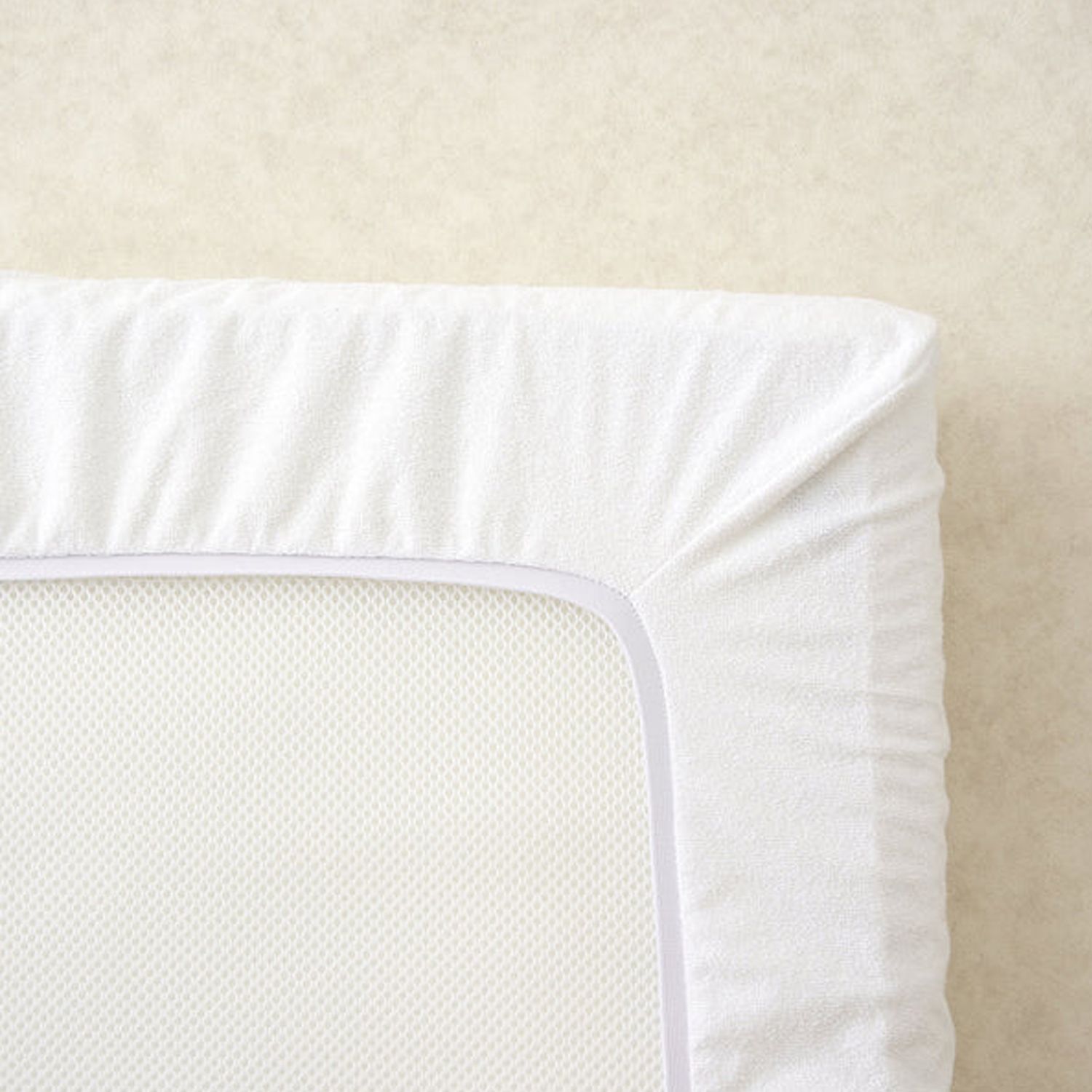 The Tiny Bed Company Waterproof Fitted Mattress Protector - Large Cot Bed (160 x 70cm) in White