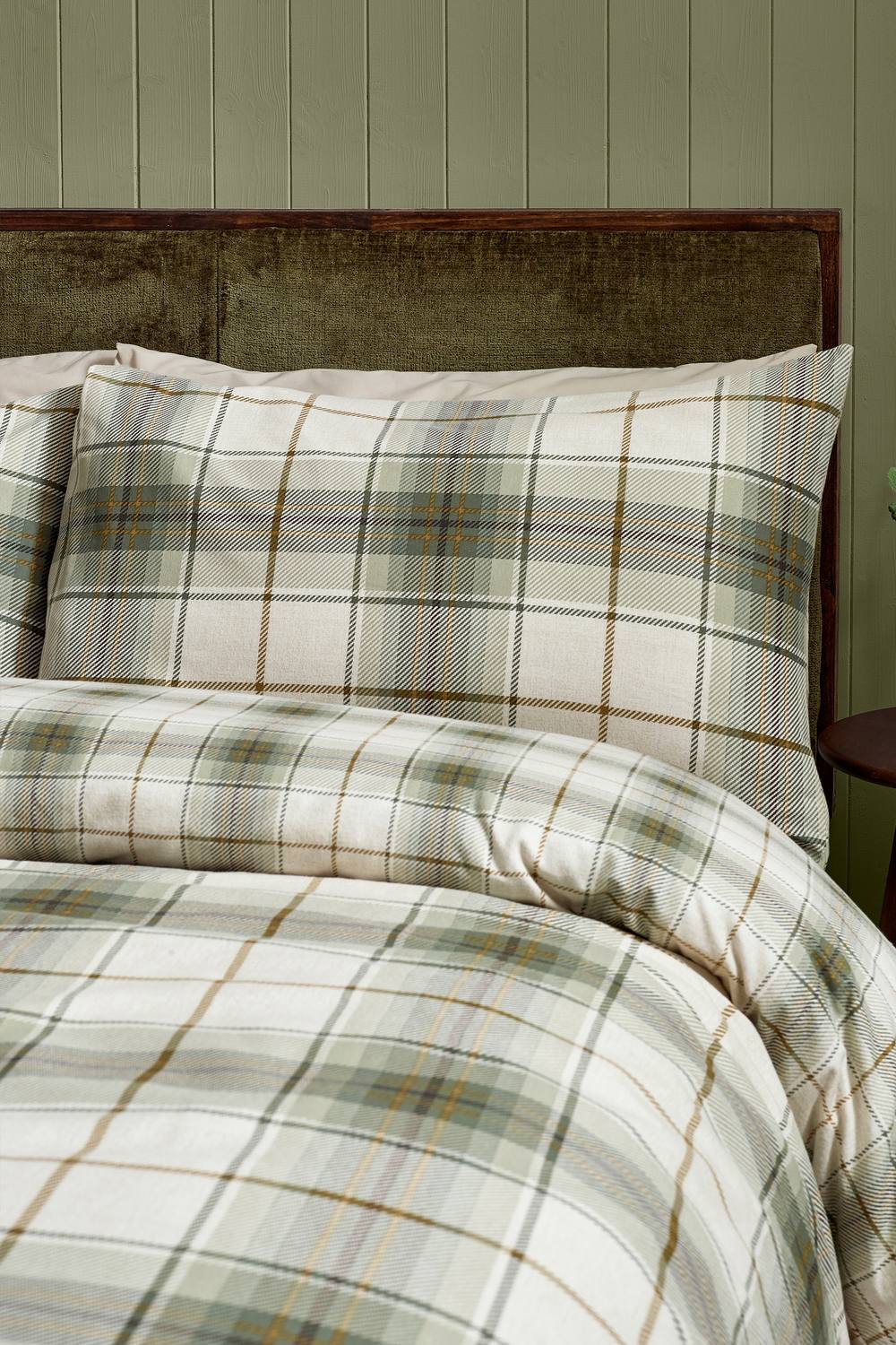 Catherine Lansfield Brushed Troon Check Duvet Cover Set in Green 3