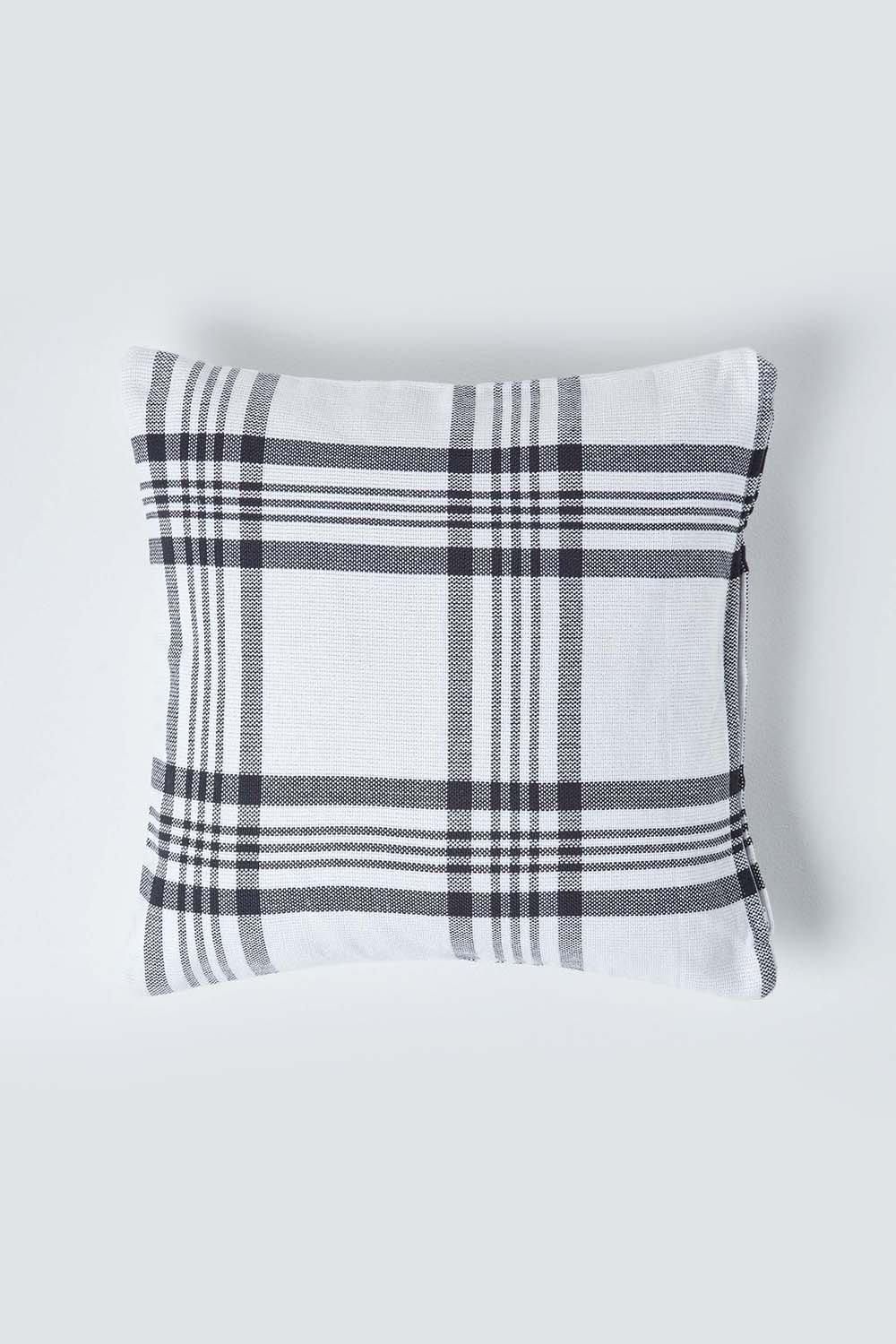 Homescapes Tartan Pattern Cushion Cover in White