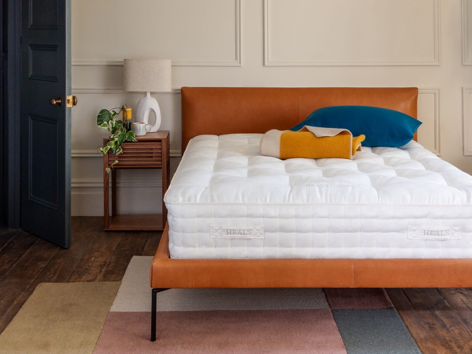 Heal's Premium Sleep Mohair New Double Medium Tension Mattress 2