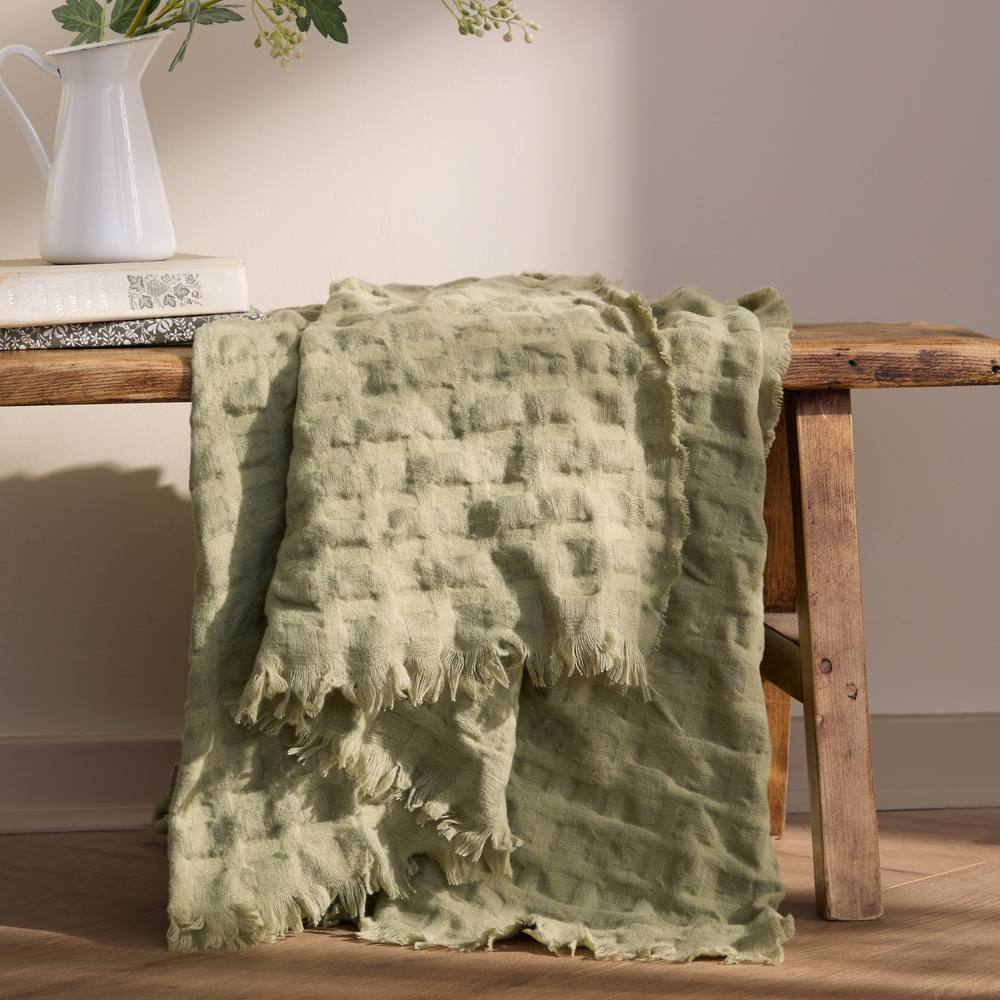Wylder Walton Waffle Fringed Throw in Green