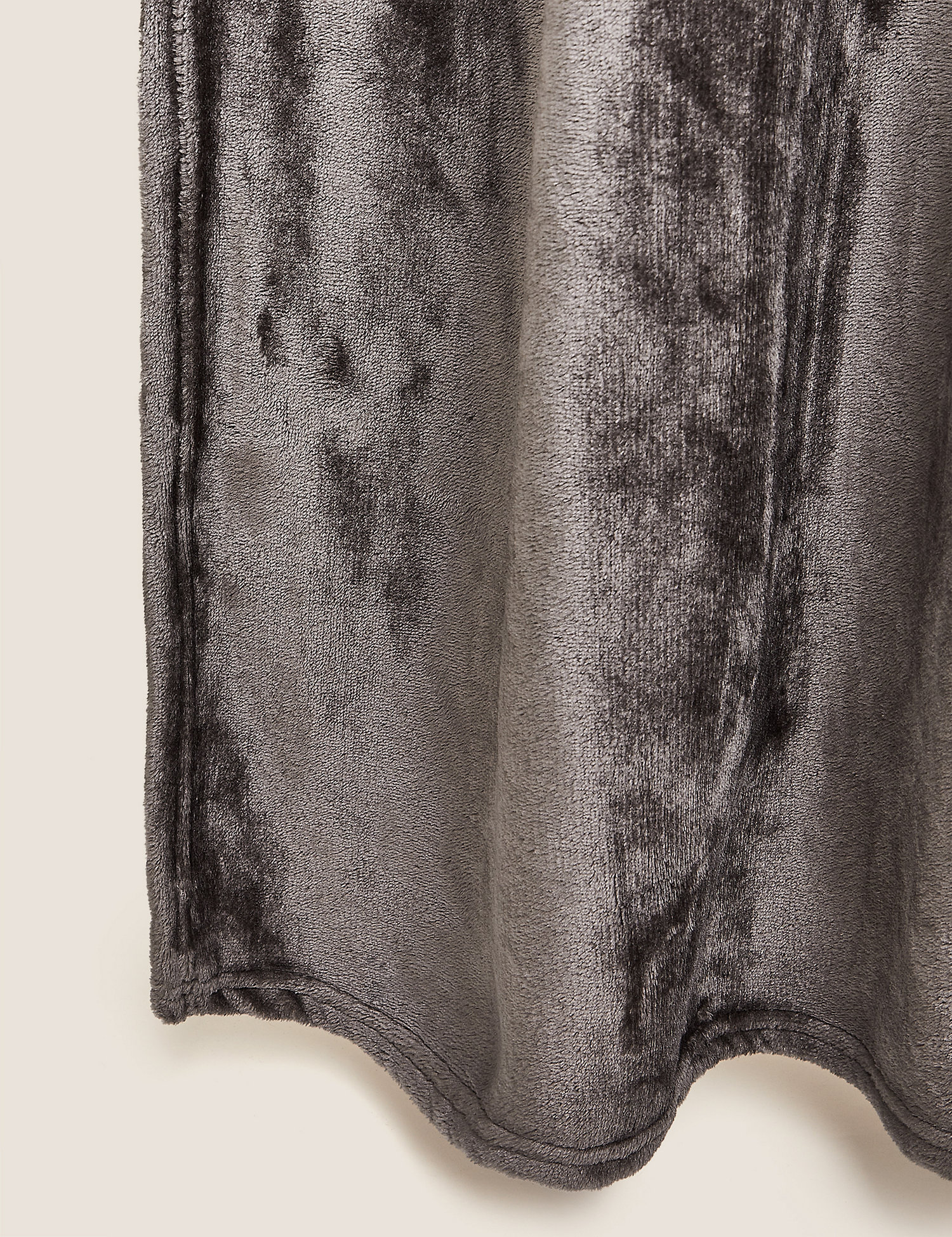 M&S Fleece Throw