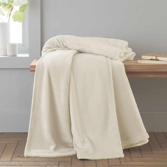 Catherine Lansfield Raschel Velvet Touch Throw Blanket 200cm x 240cm