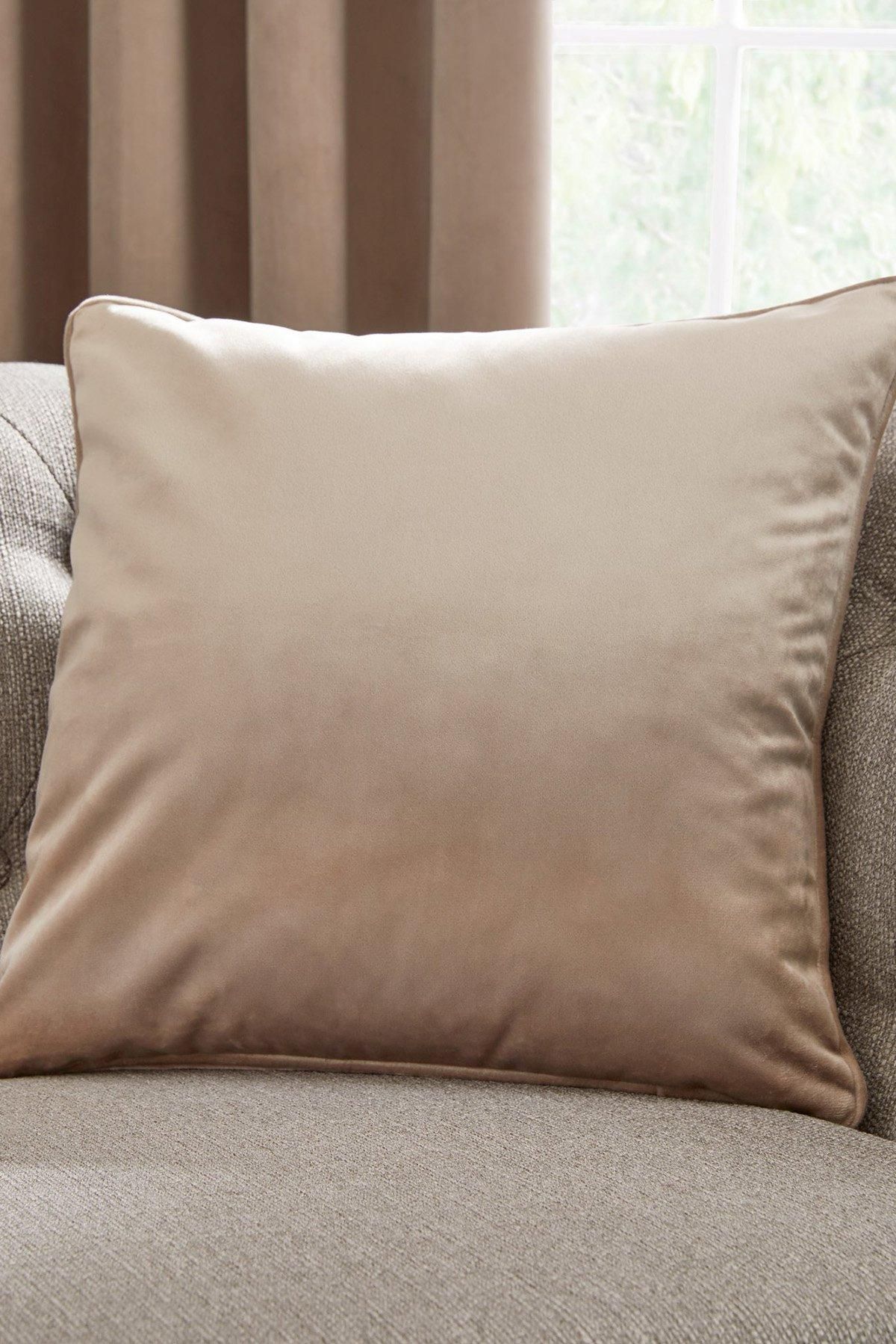 Laurence Llewelyn-Bowen 'Montrose' Luxury Filled Plain Velvet Cushion in Natural